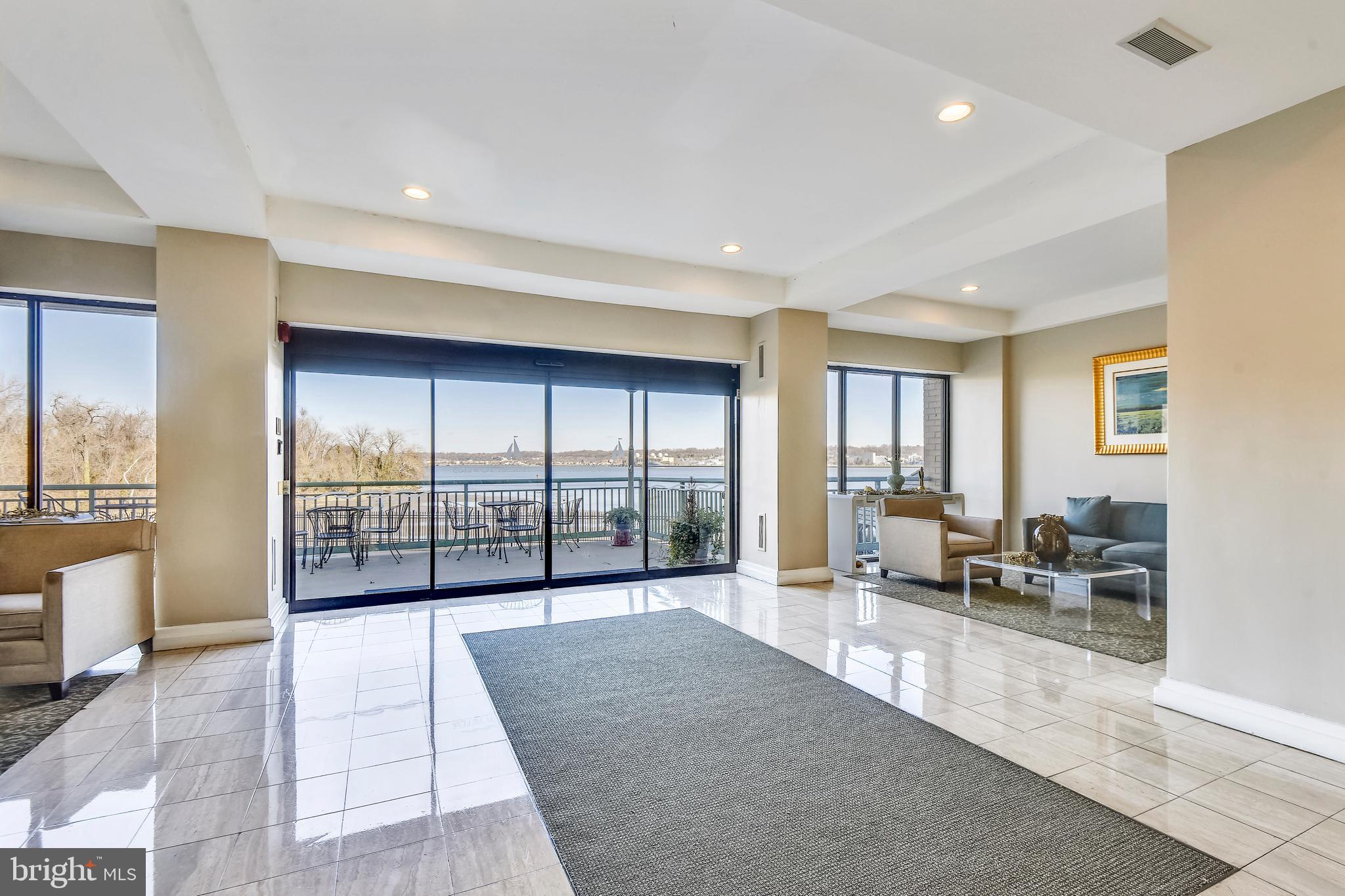 501 SLATERS LANE 606