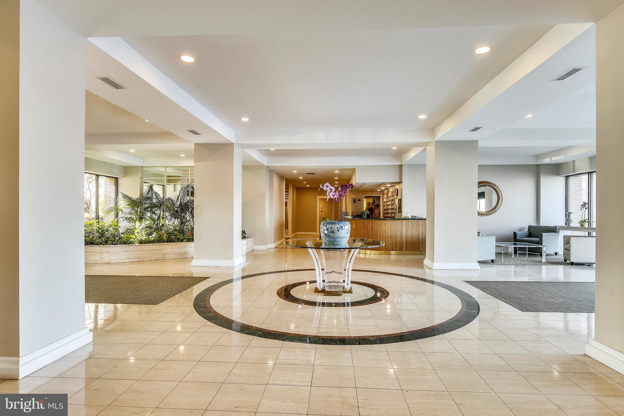 501 SLATERS LANE 606