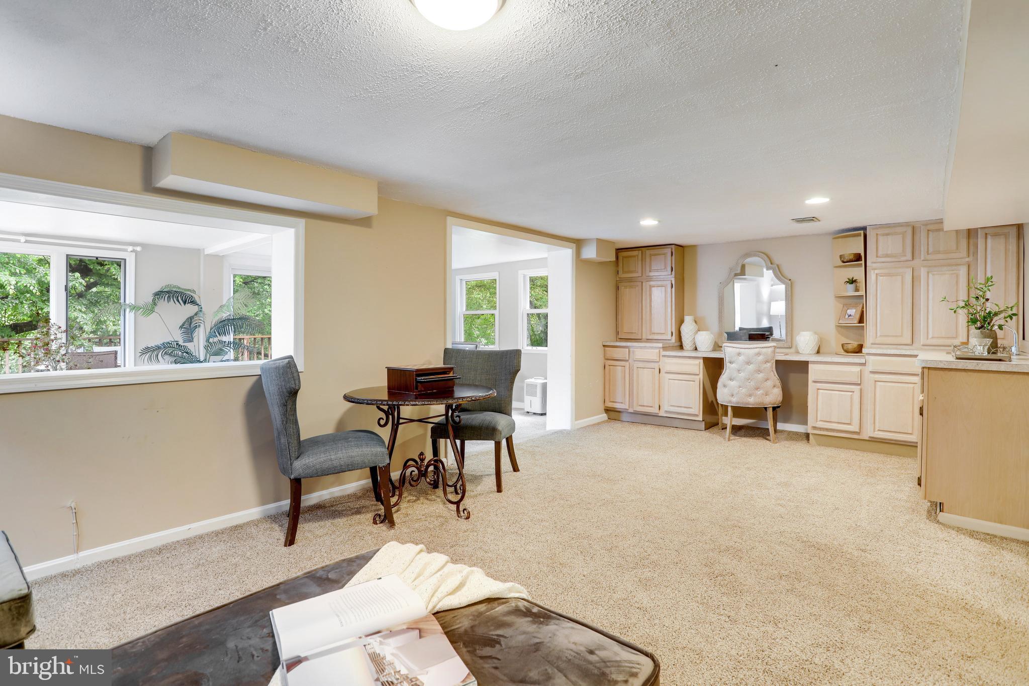 1321 BAYLISS DRIVE