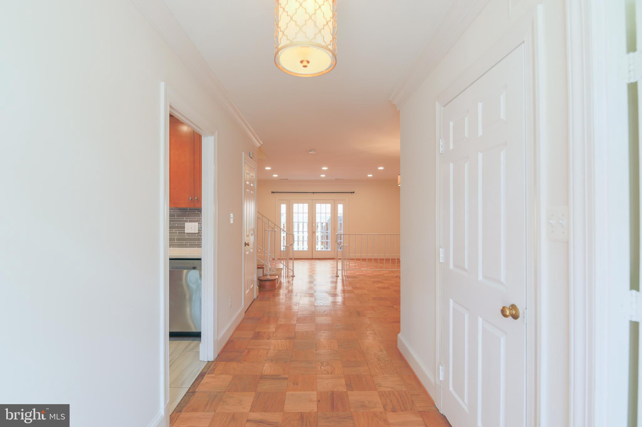 215 ORONOCO STREET