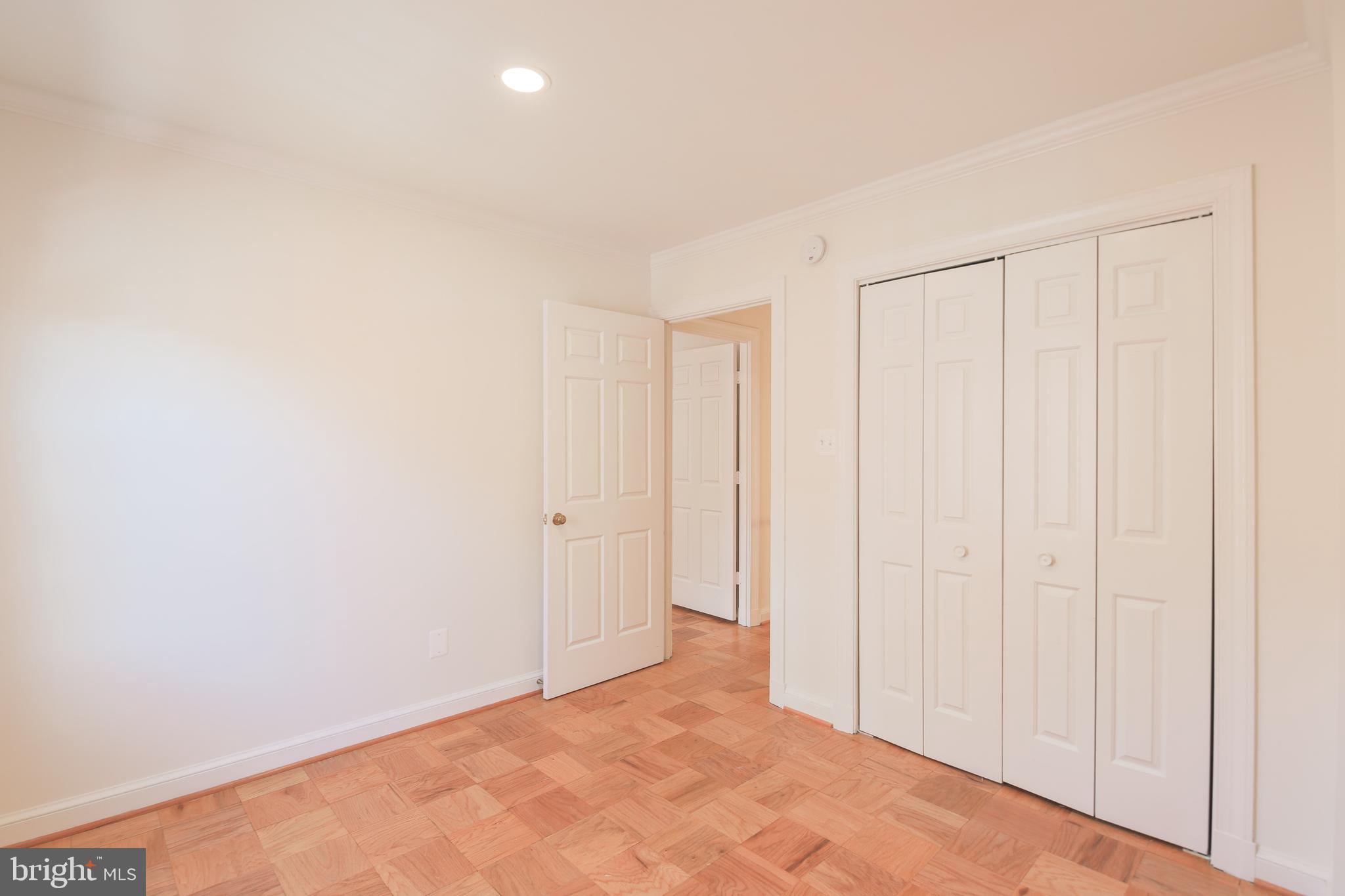 215 ORONOCO STREET