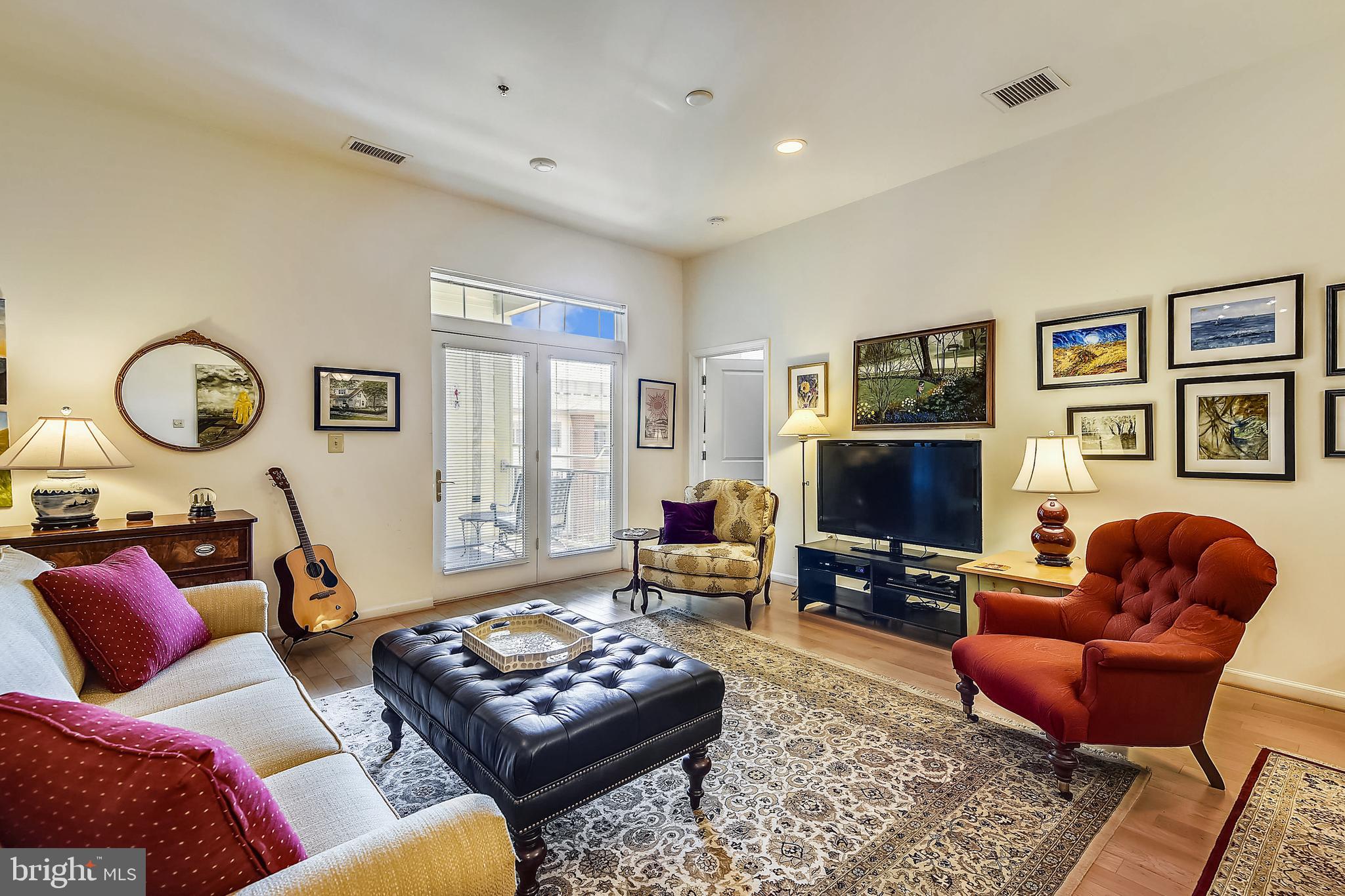 309 HOLLAND LANE 331