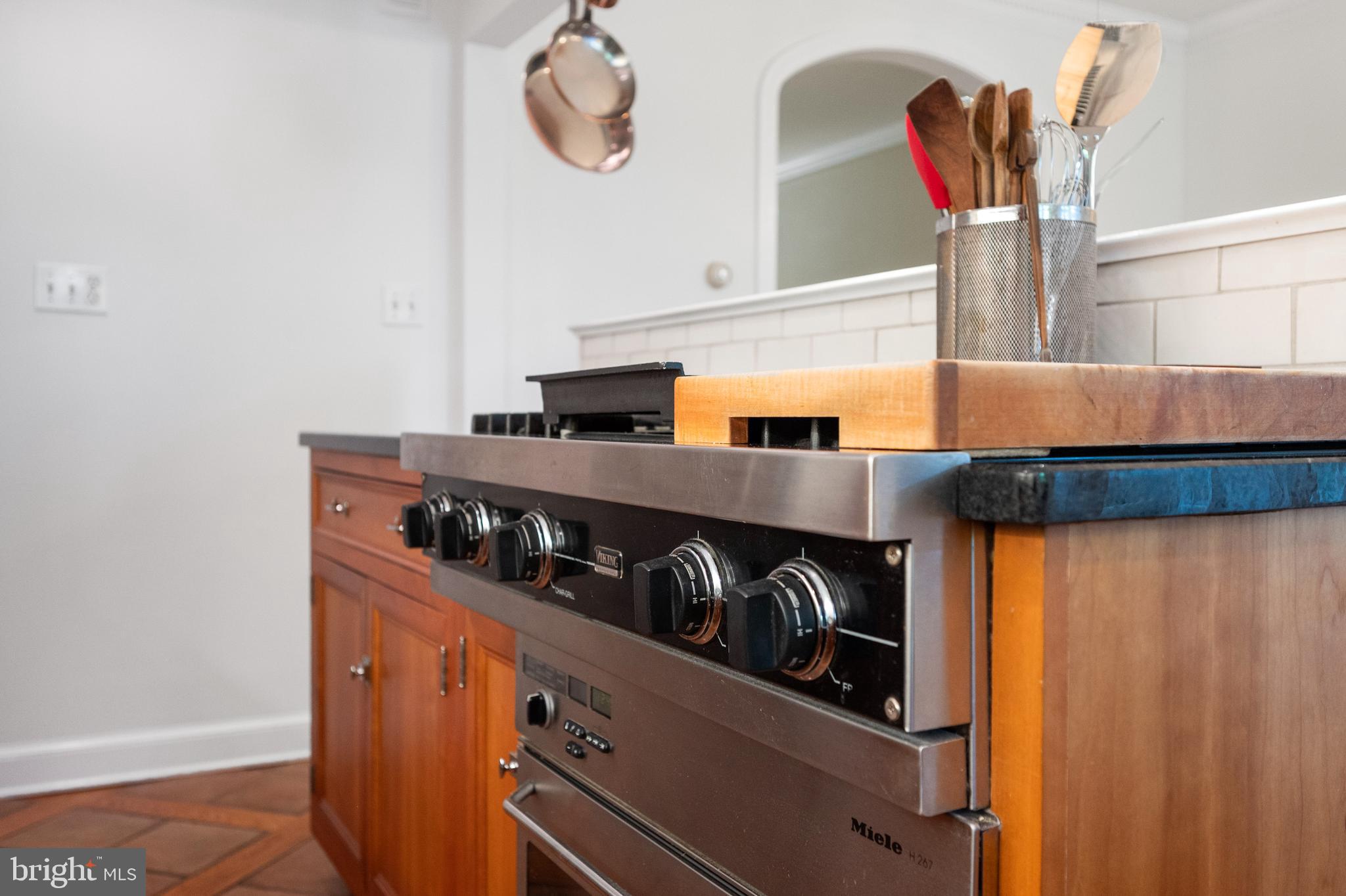 902 S SAINT ASAPH STREET