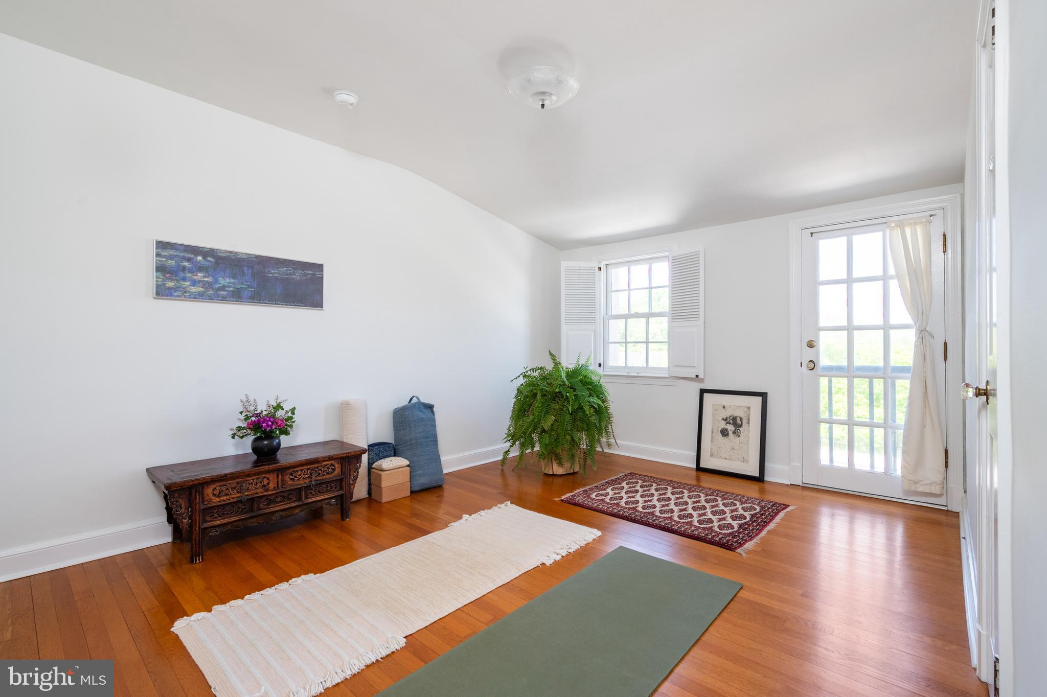 902 S SAINT ASAPH STREET