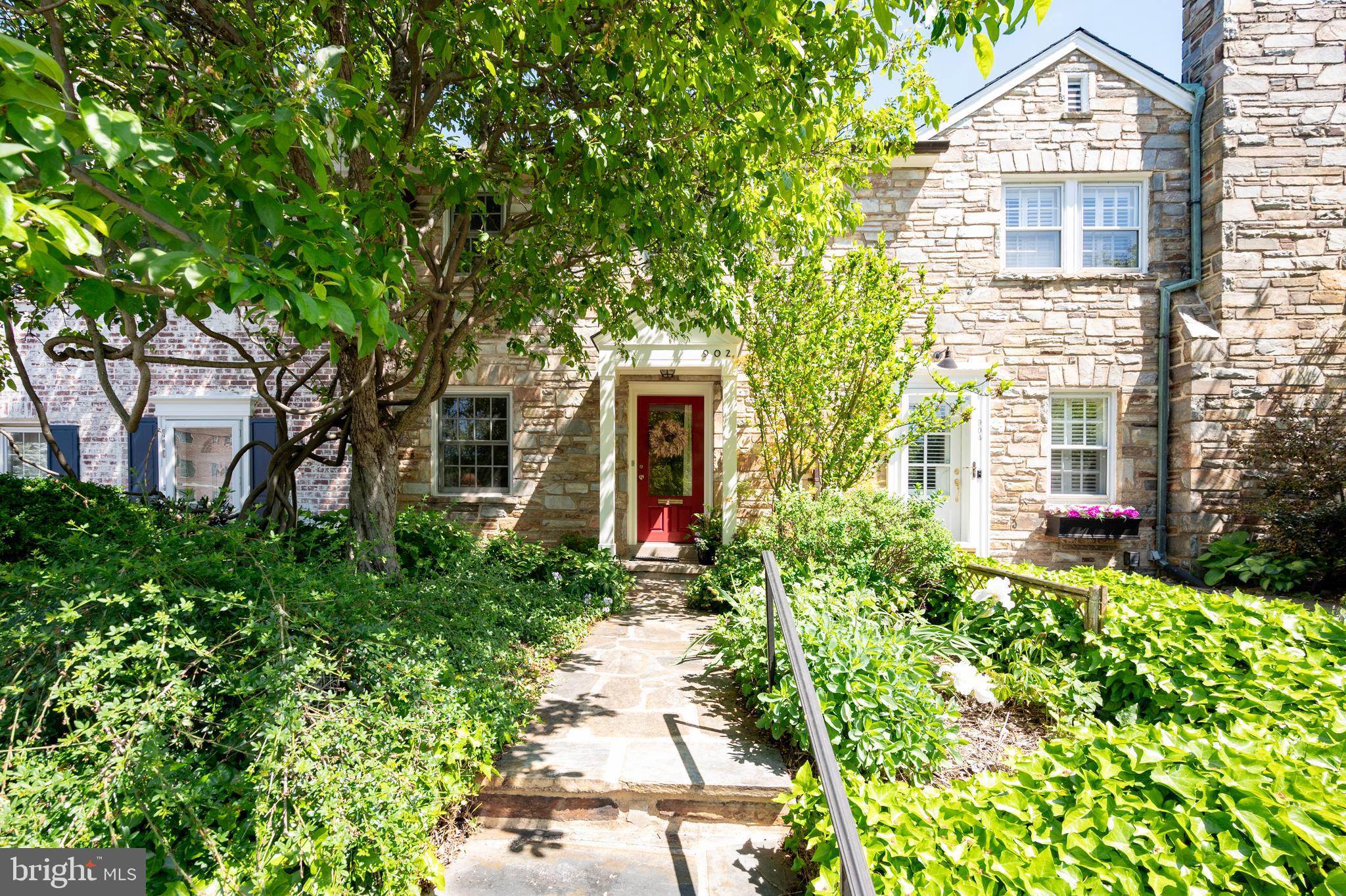 902 S SAINT ASAPH STREET