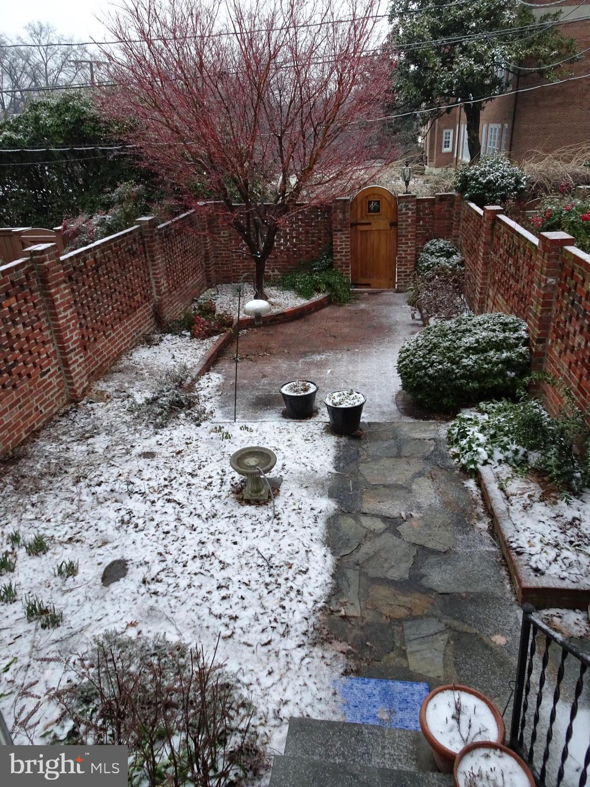 902 S SAINT ASAPH STREET