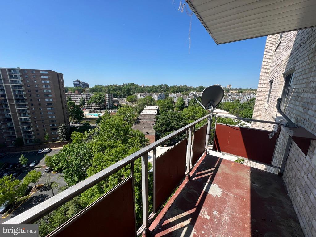 5340 HOLMES RUN PARKWAY 1504