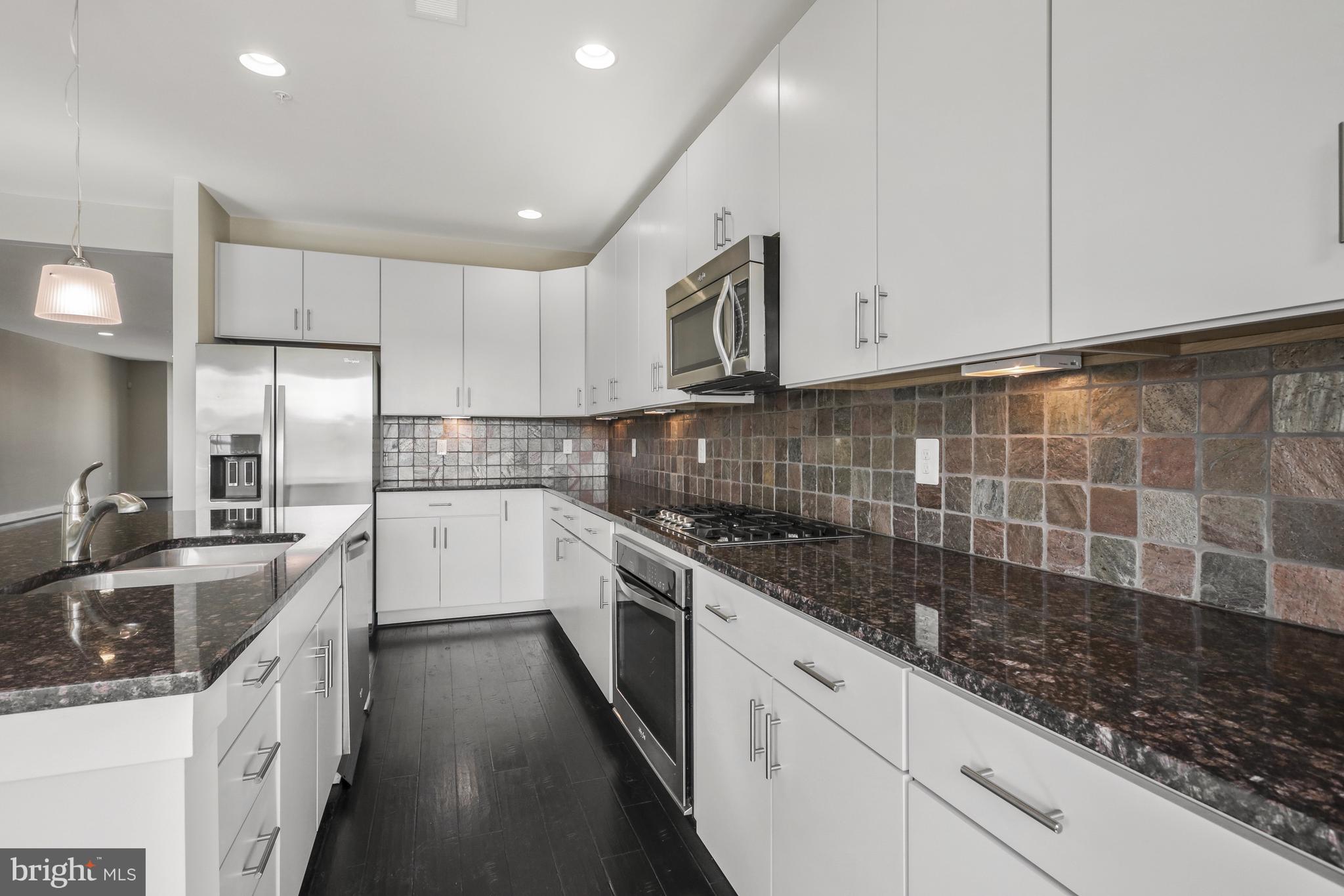 2107 MAIN LINE BOULEVARD 102