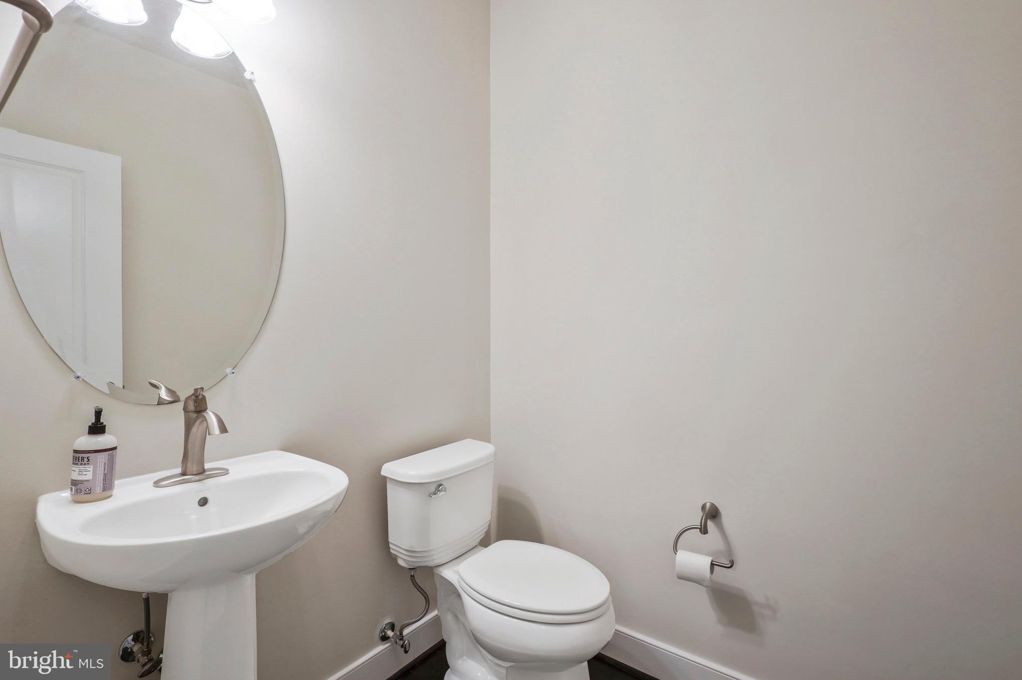 2107 MAIN LINE BOULEVARD 102