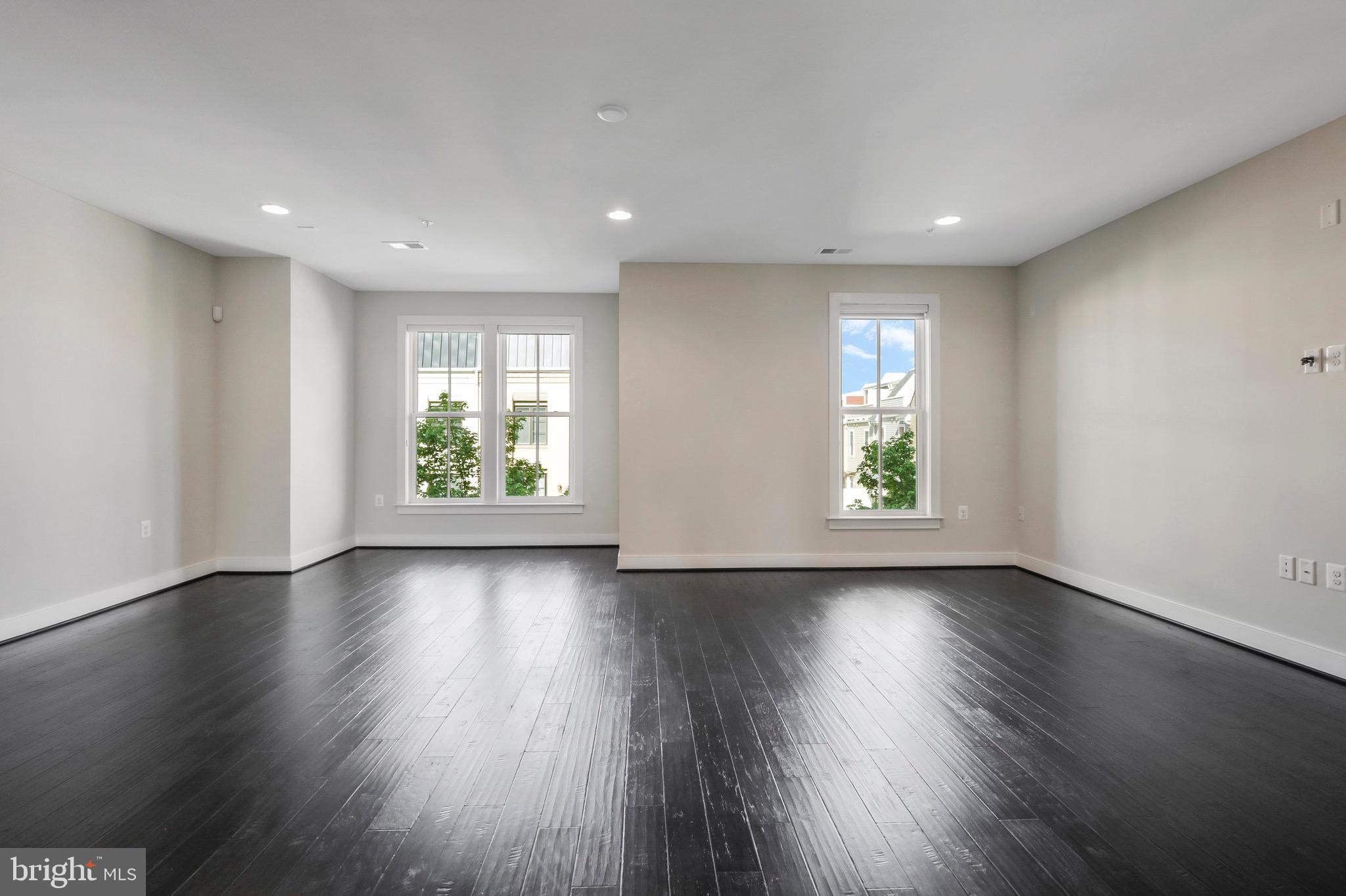 2107 MAIN LINE BOULEVARD 102