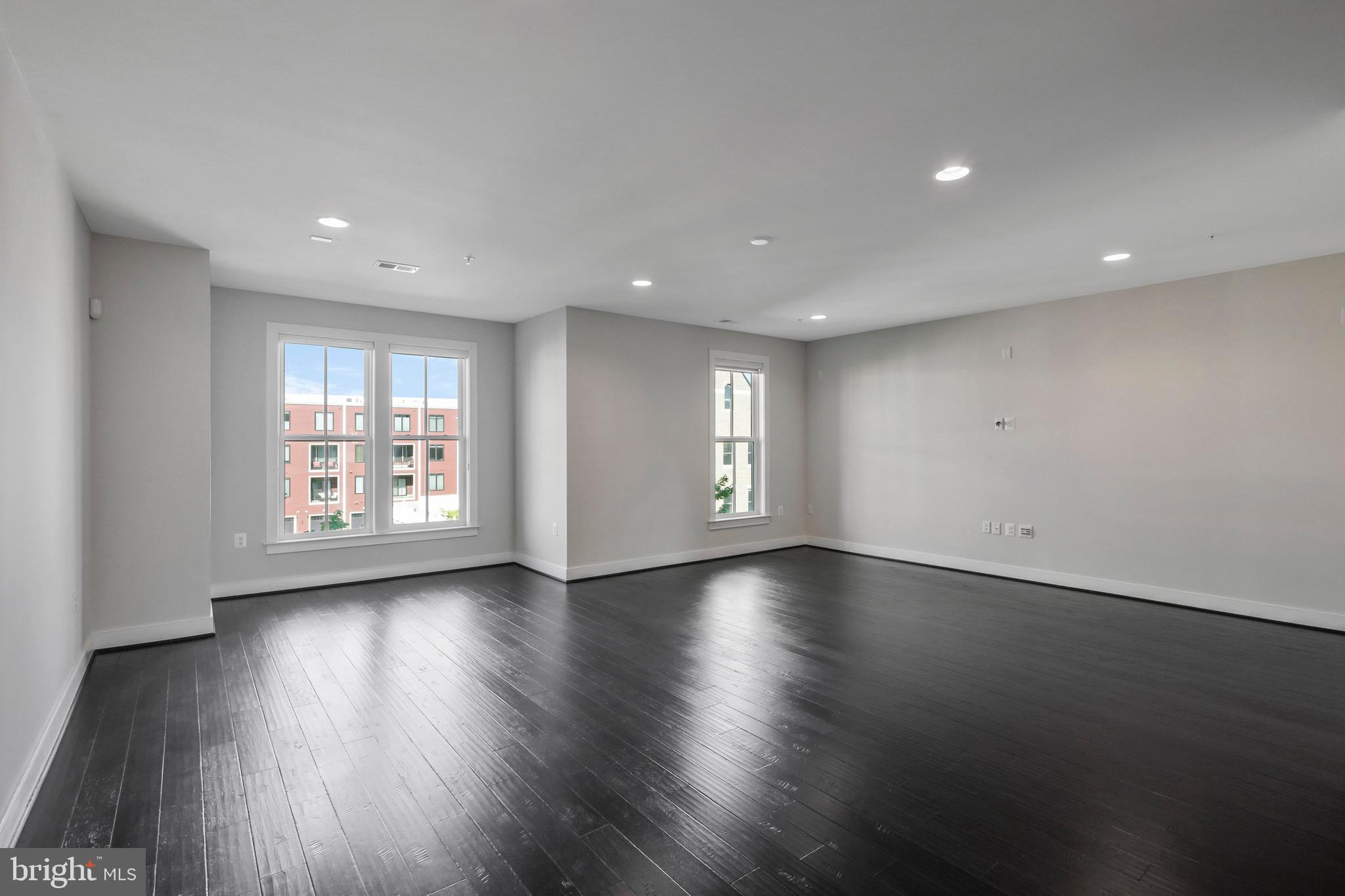 2107 MAIN LINE BOULEVARD 102