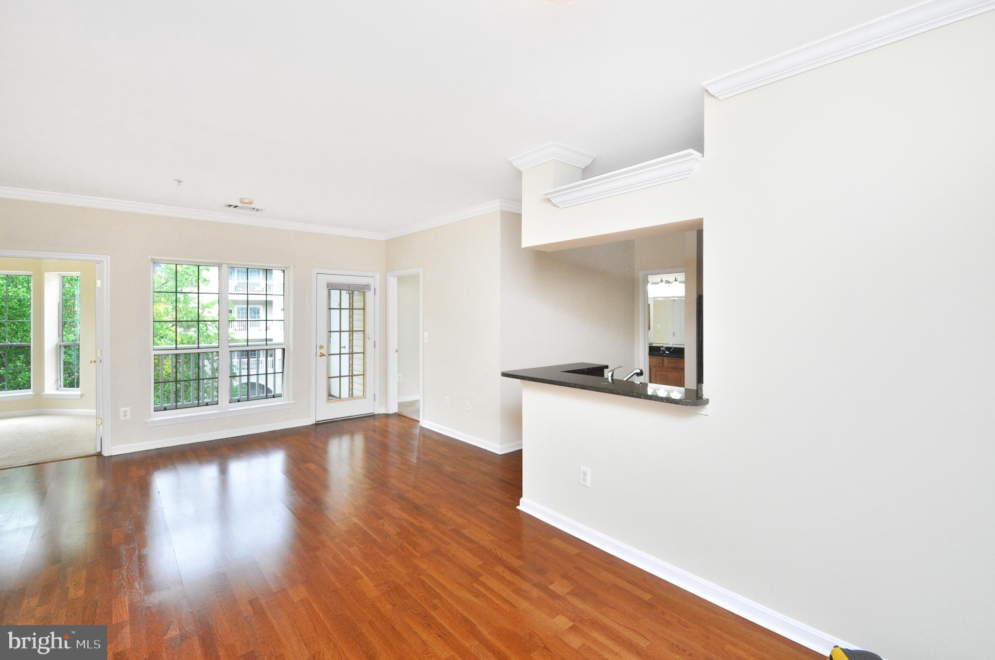 4551 STRUTFIELD LANE 4320