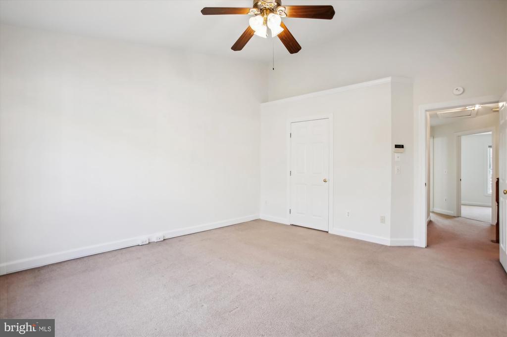 5803 SUMMERS GROVE ROAD