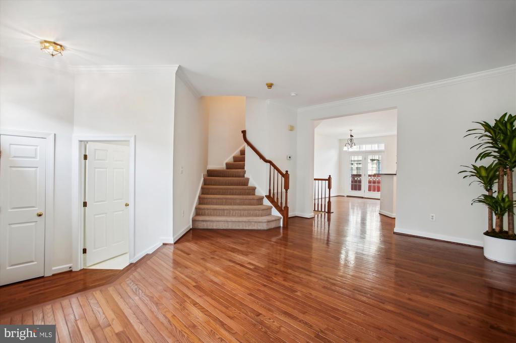 5803 SUMMERS GROVE ROAD