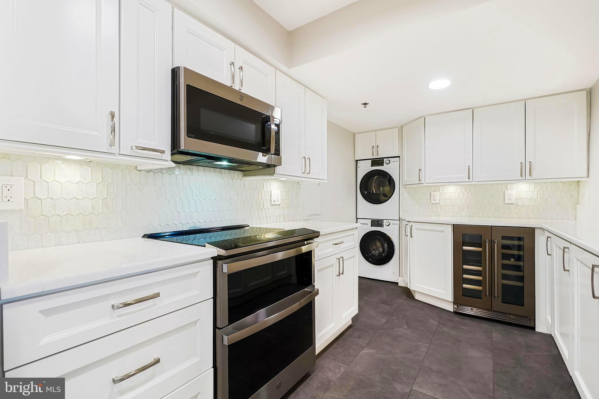 505 E BRADDOCK ROAD E 208