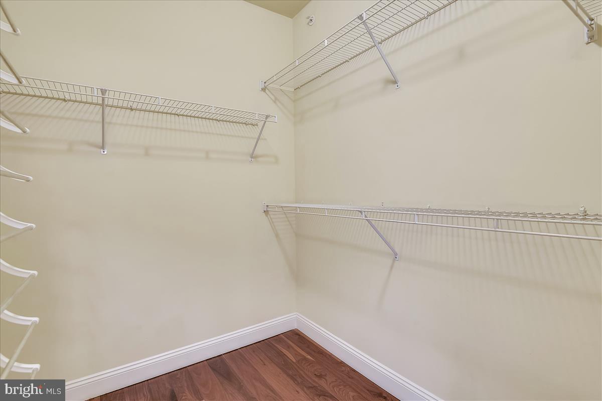 4550 STRUTFIELD LANE 2412