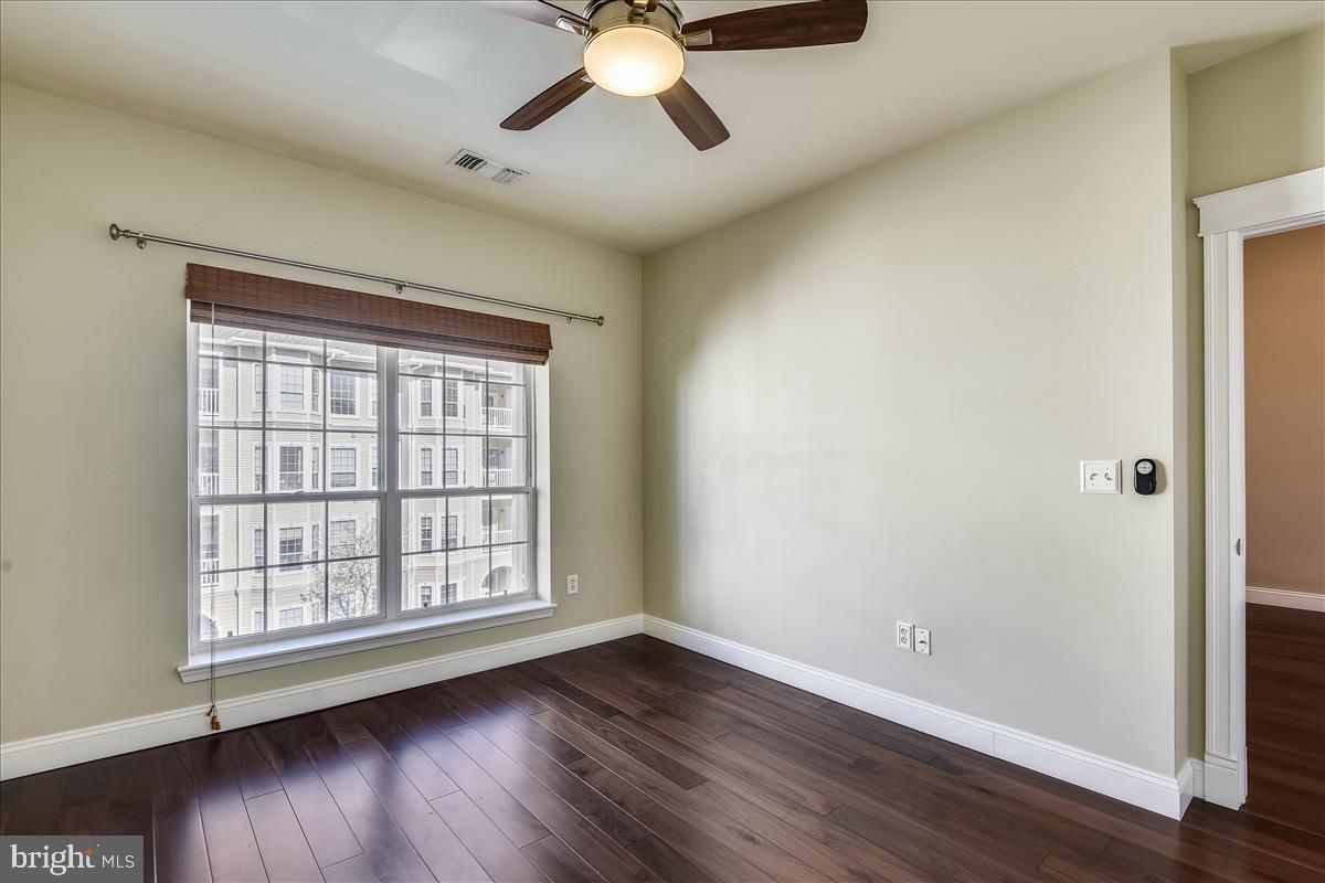 4550 STRUTFIELD LANE 2412