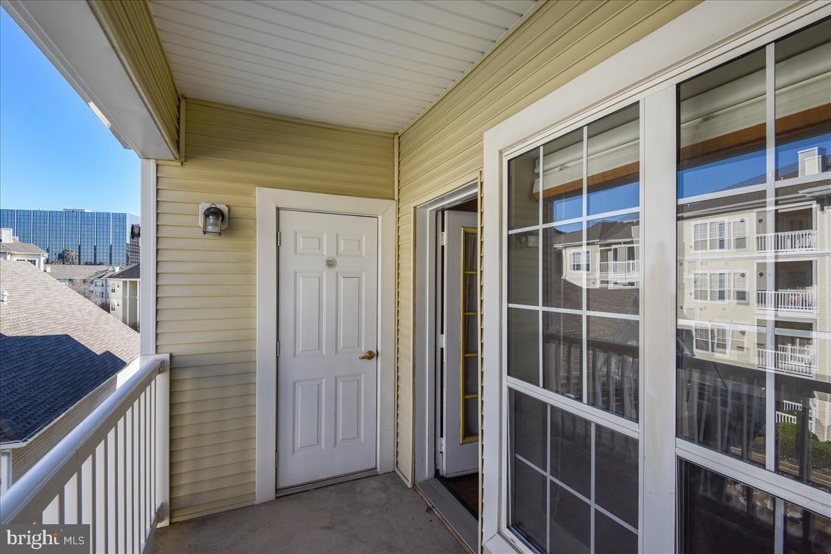 4550 STRUTFIELD LANE 2412