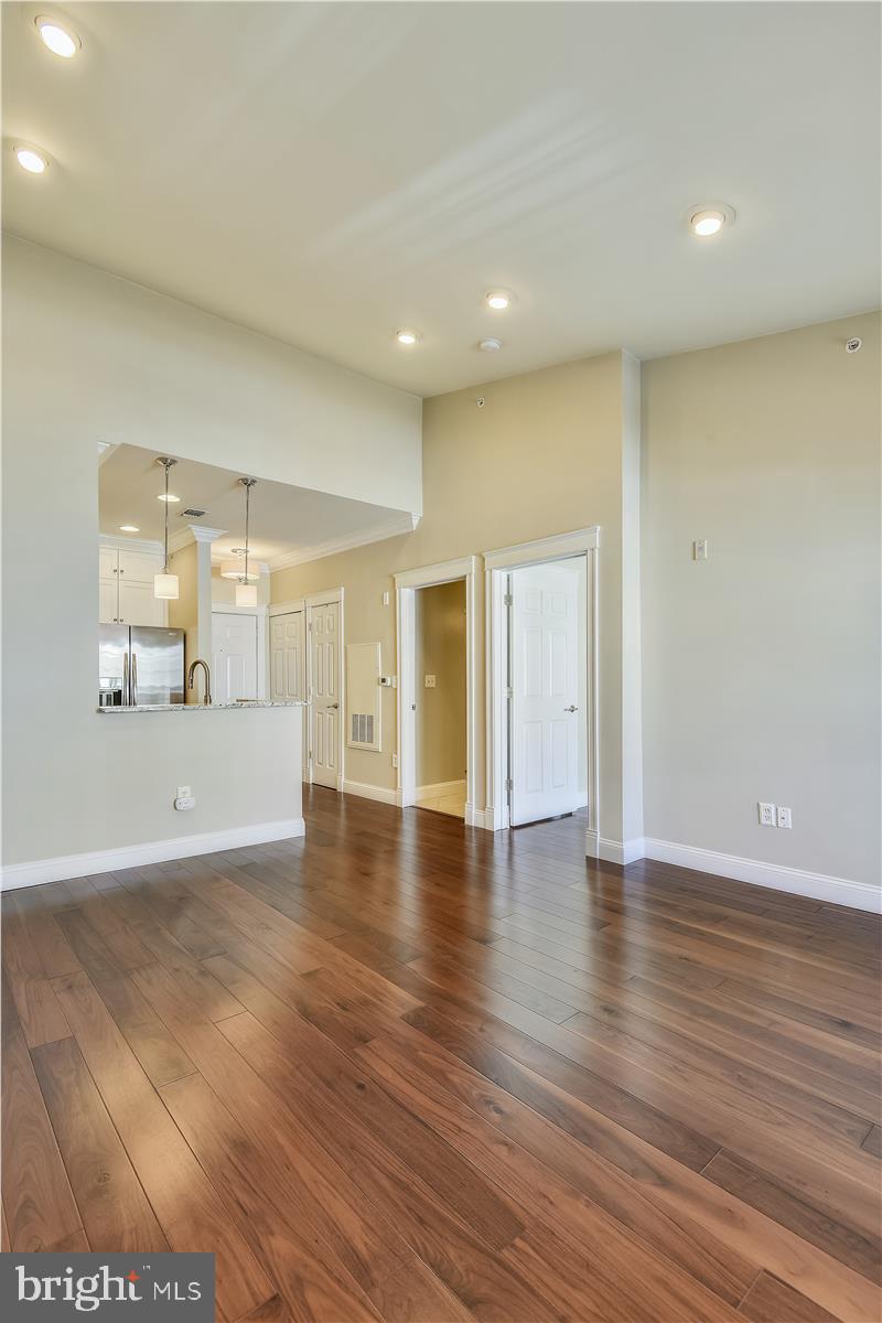 4550 STRUTFIELD LANE 2412