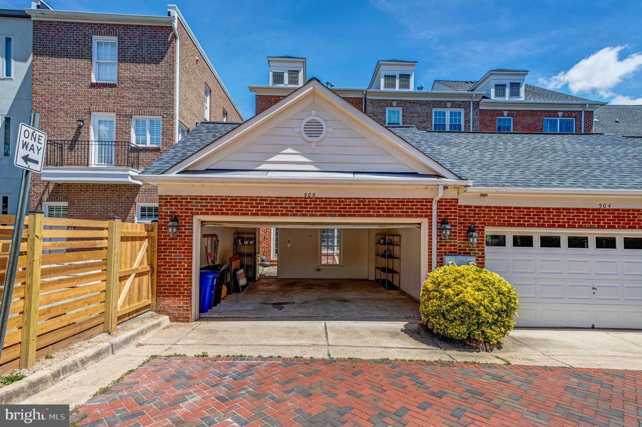 506 PENDLETON STREET