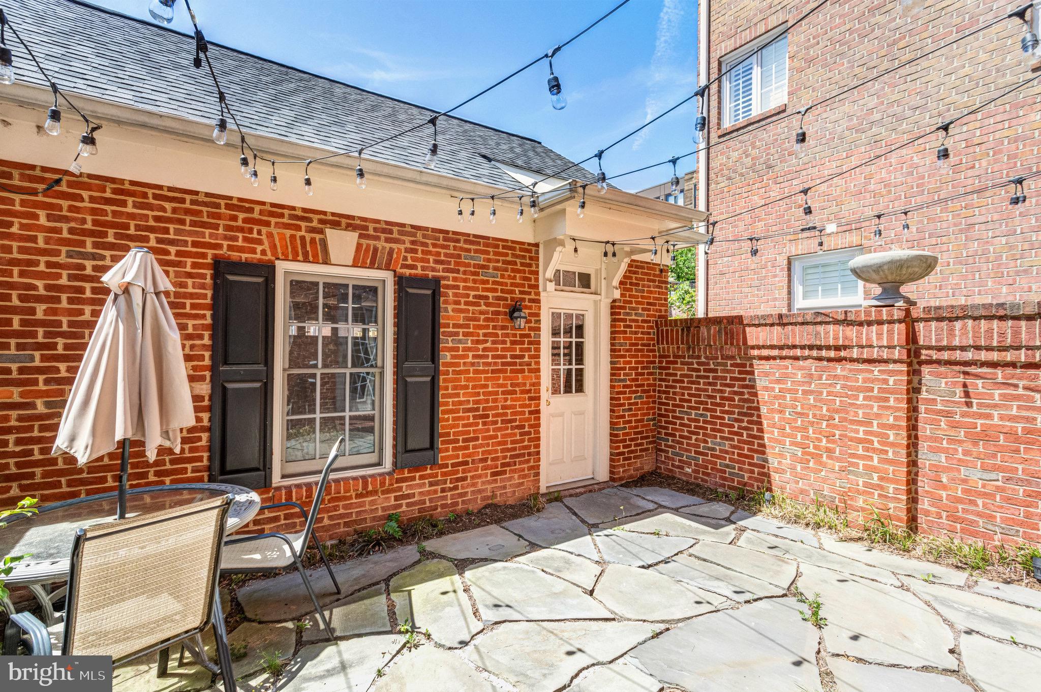 506 PENDLETON STREET