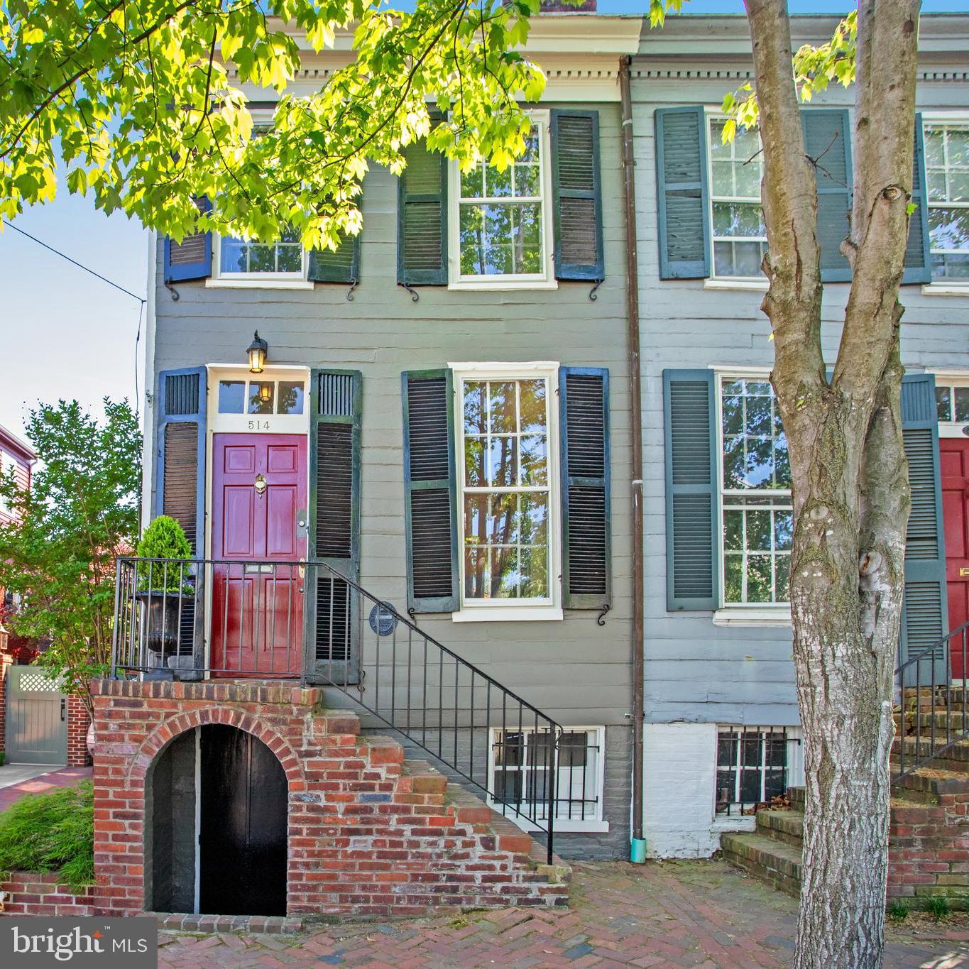 514 QUEEN STREET
