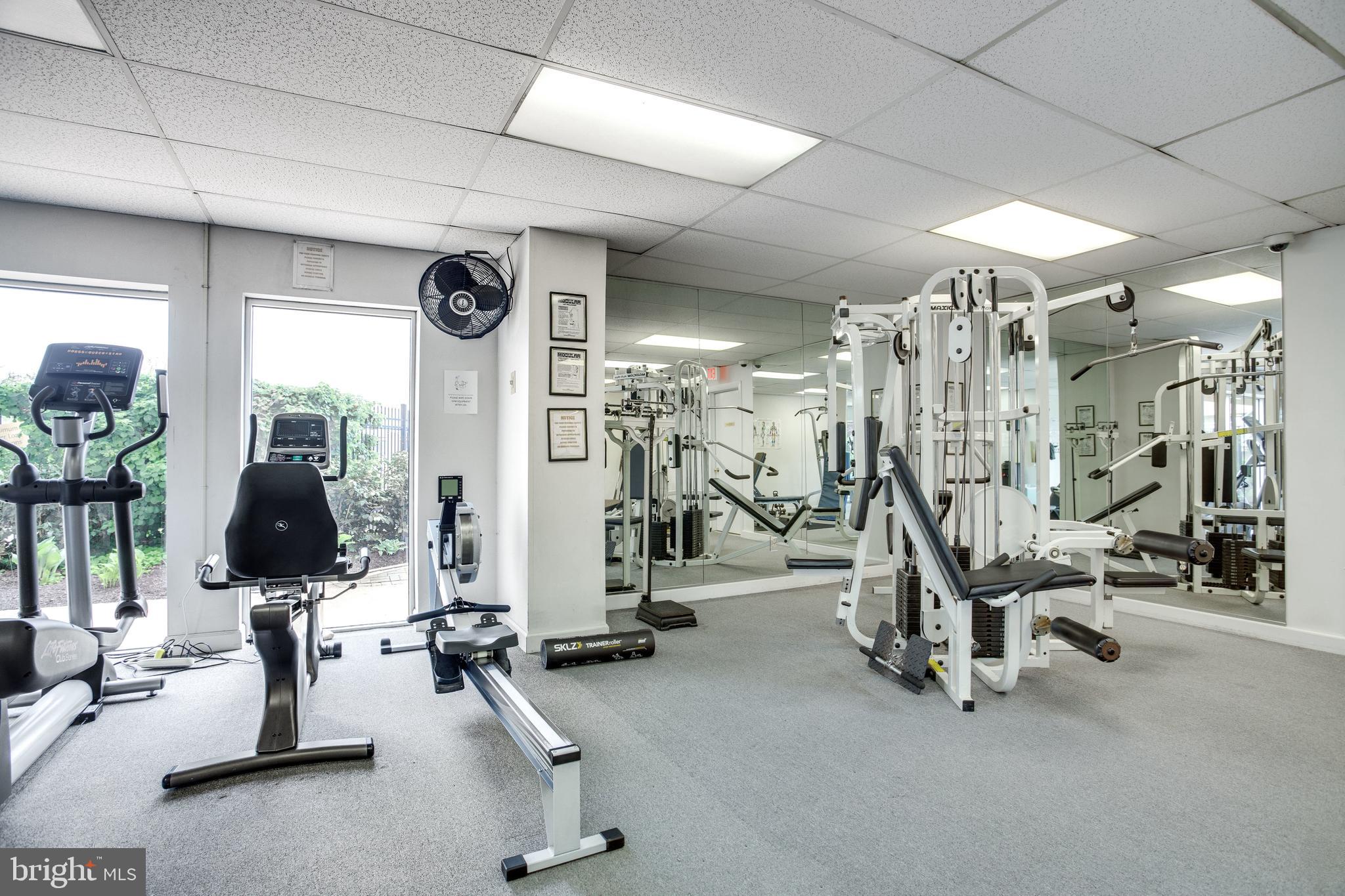 501 SLATERS LANE 306