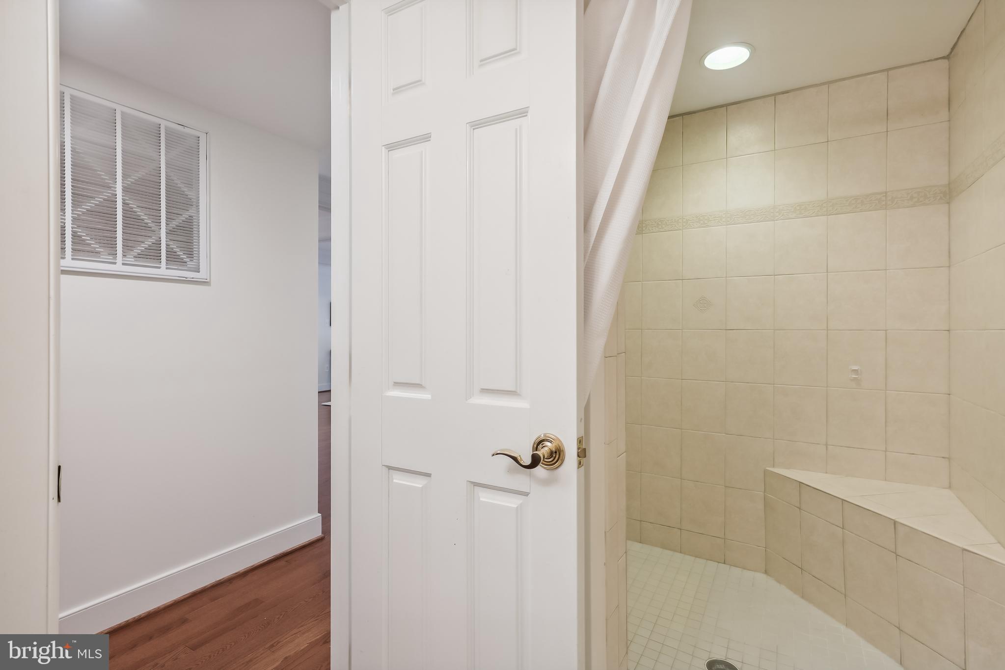 1701 MAPLE HILL PLACE