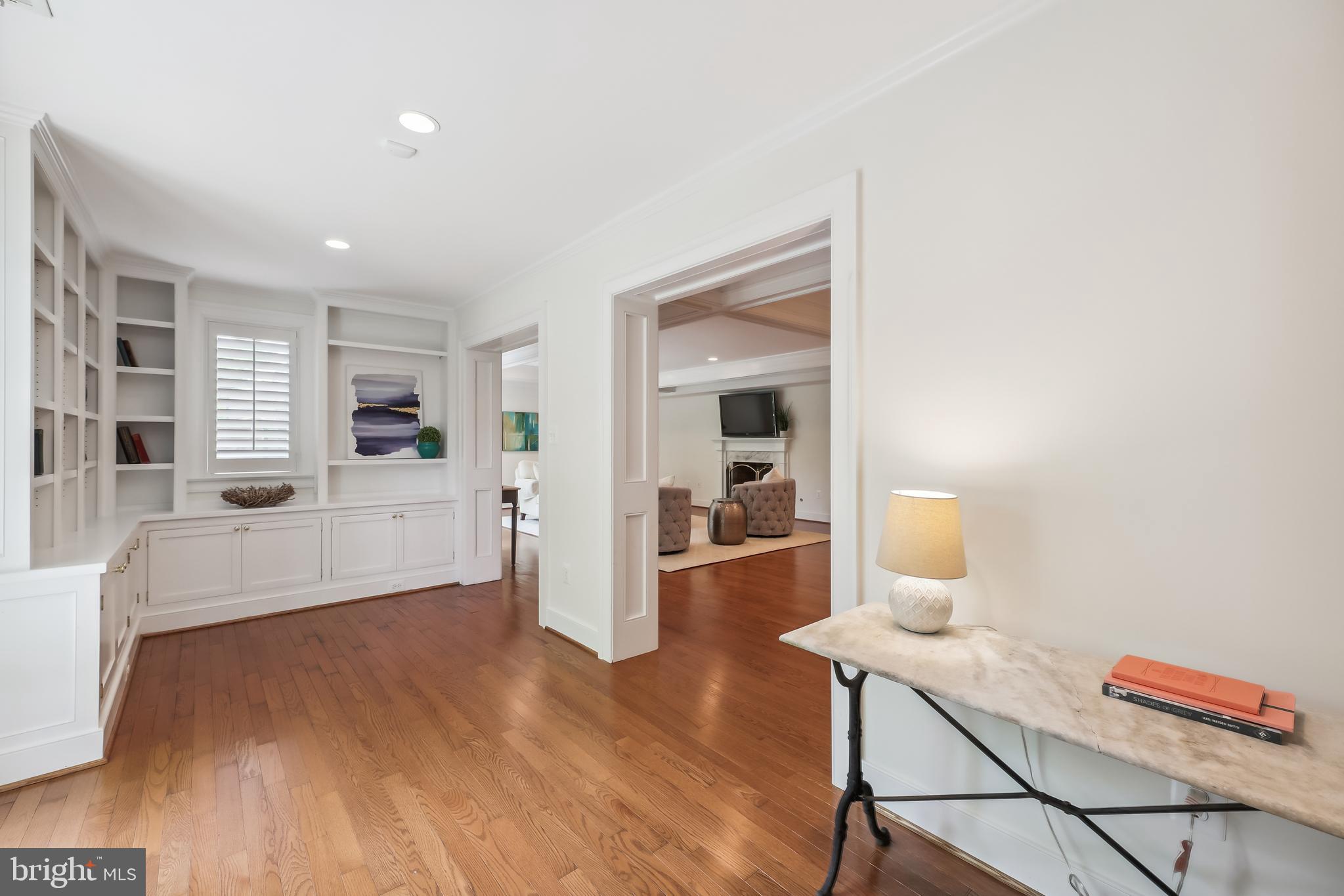 1701 MAPLE HILL PLACE