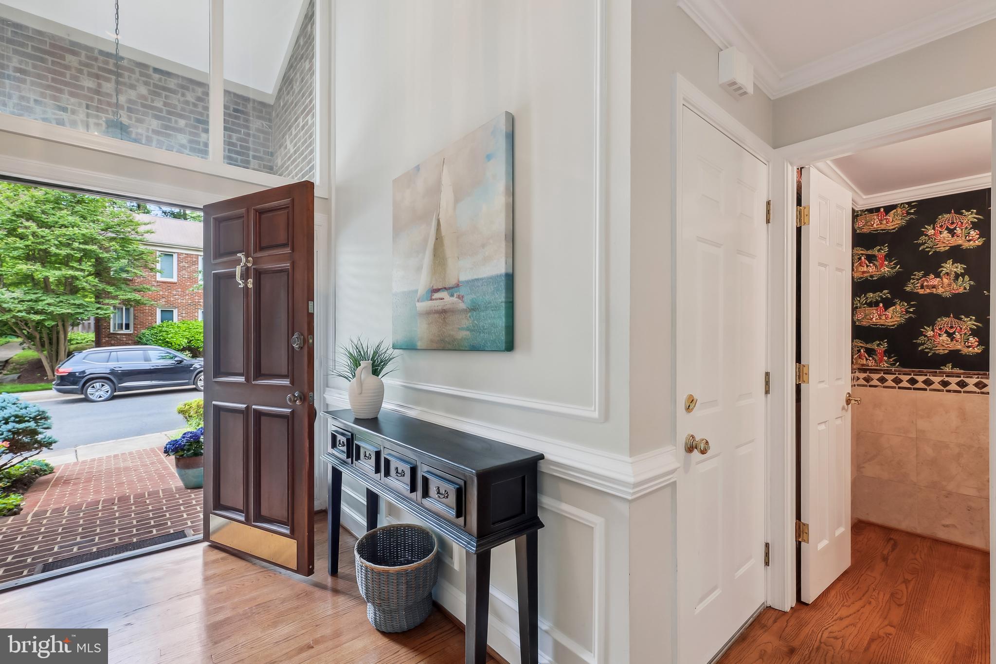 1701 MAPLE HILL PLACE