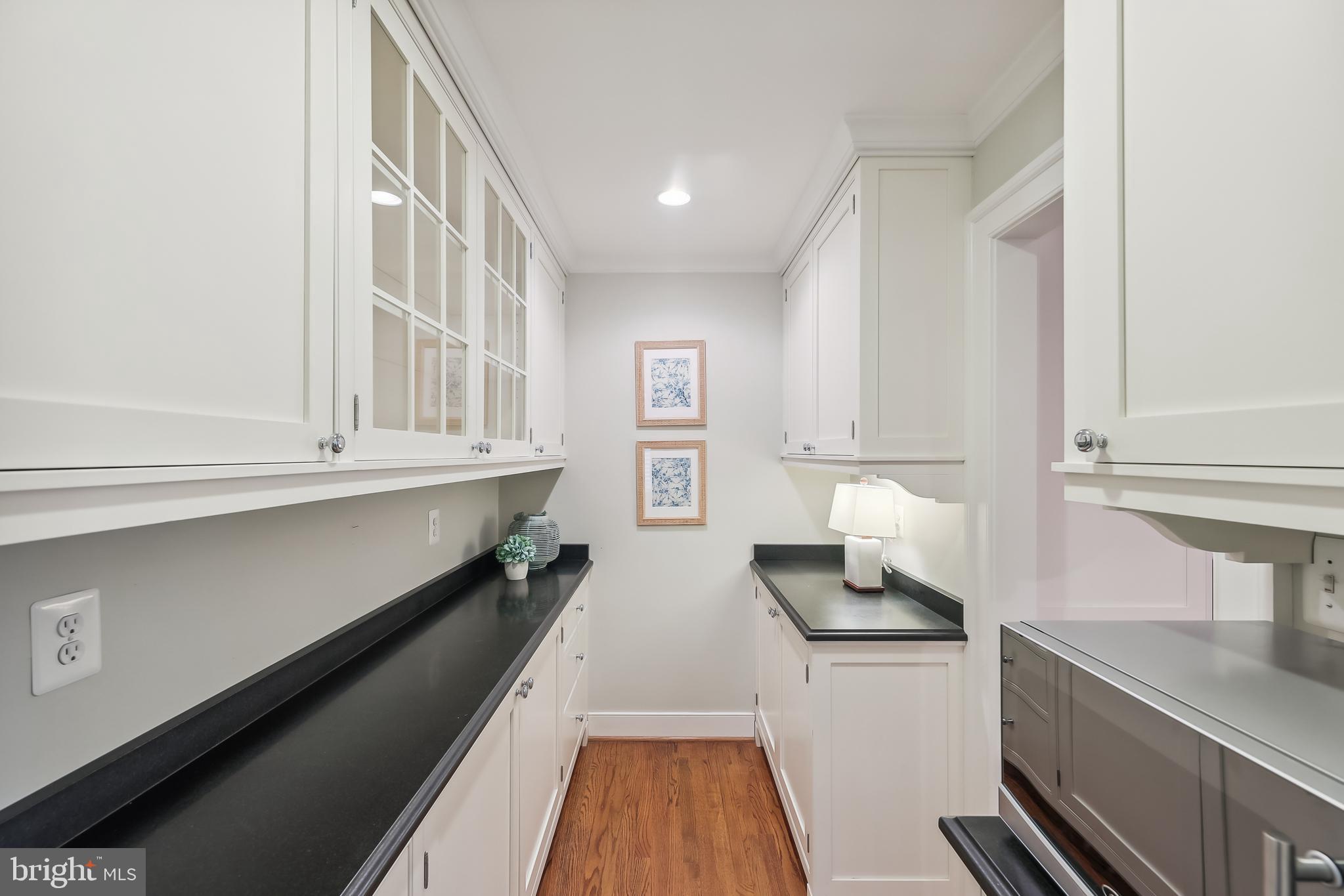 1701 MAPLE HILL PLACE