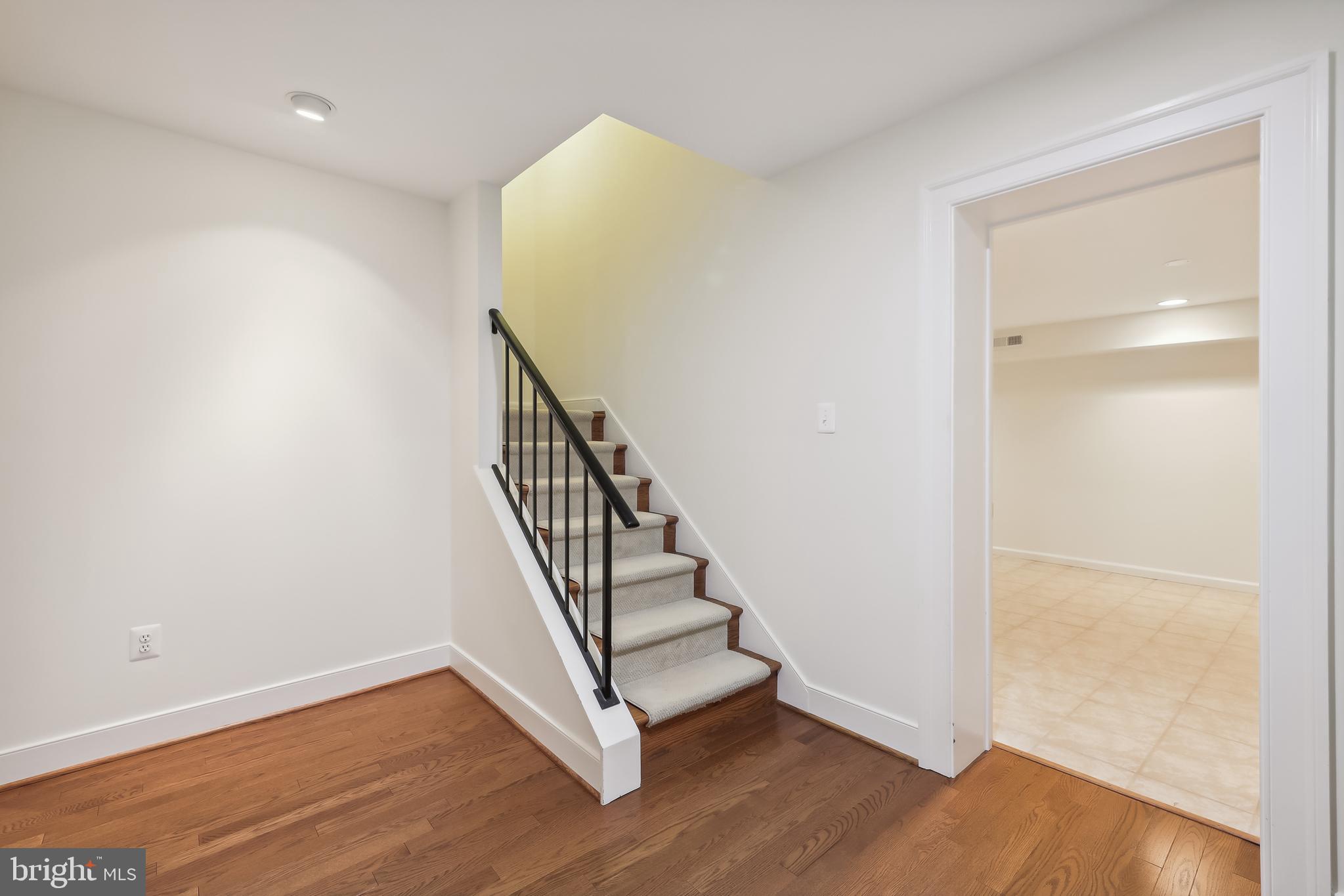 1701 MAPLE HILL PLACE