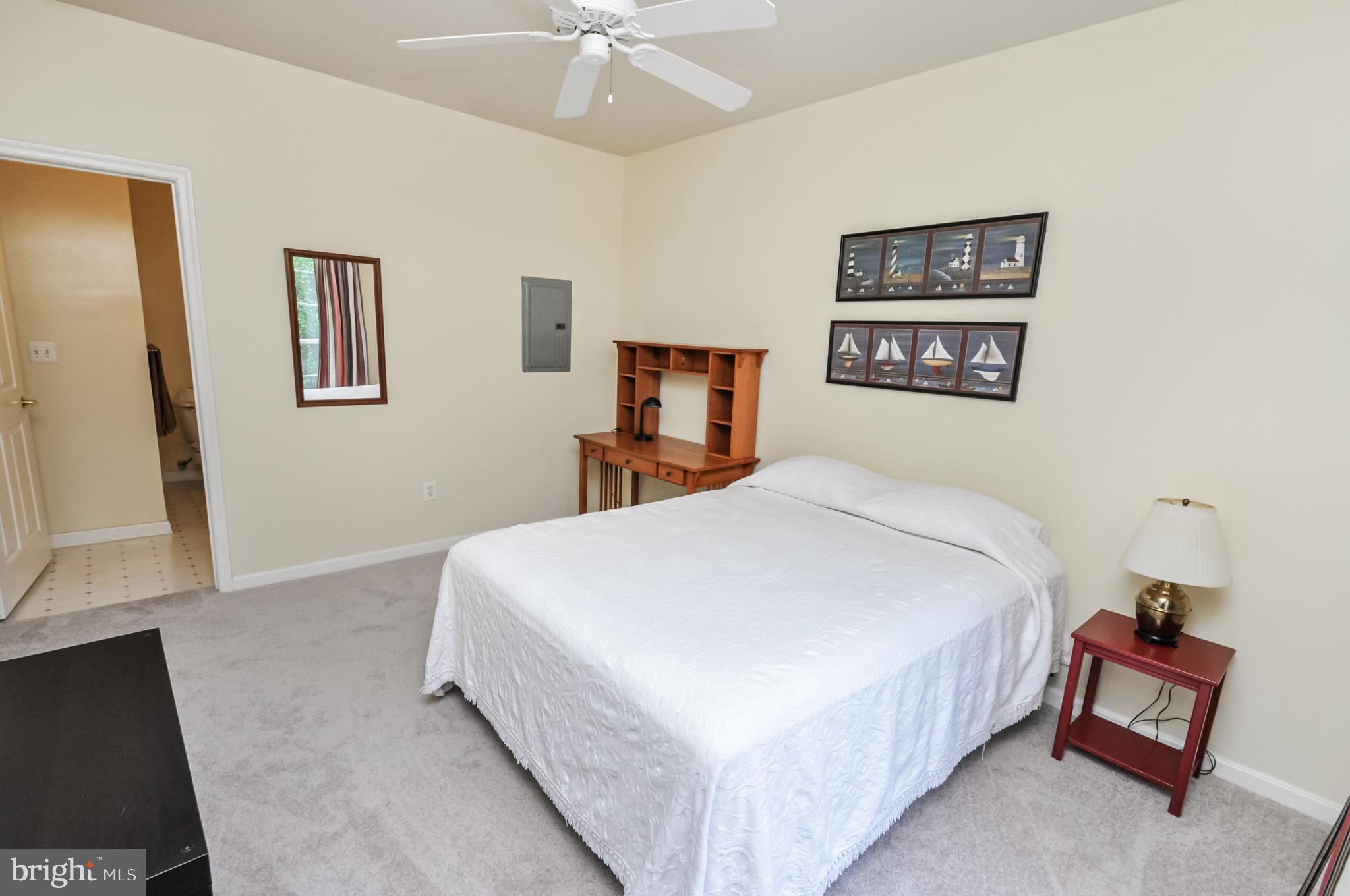 4551 STRUTFIELD LANE 4212