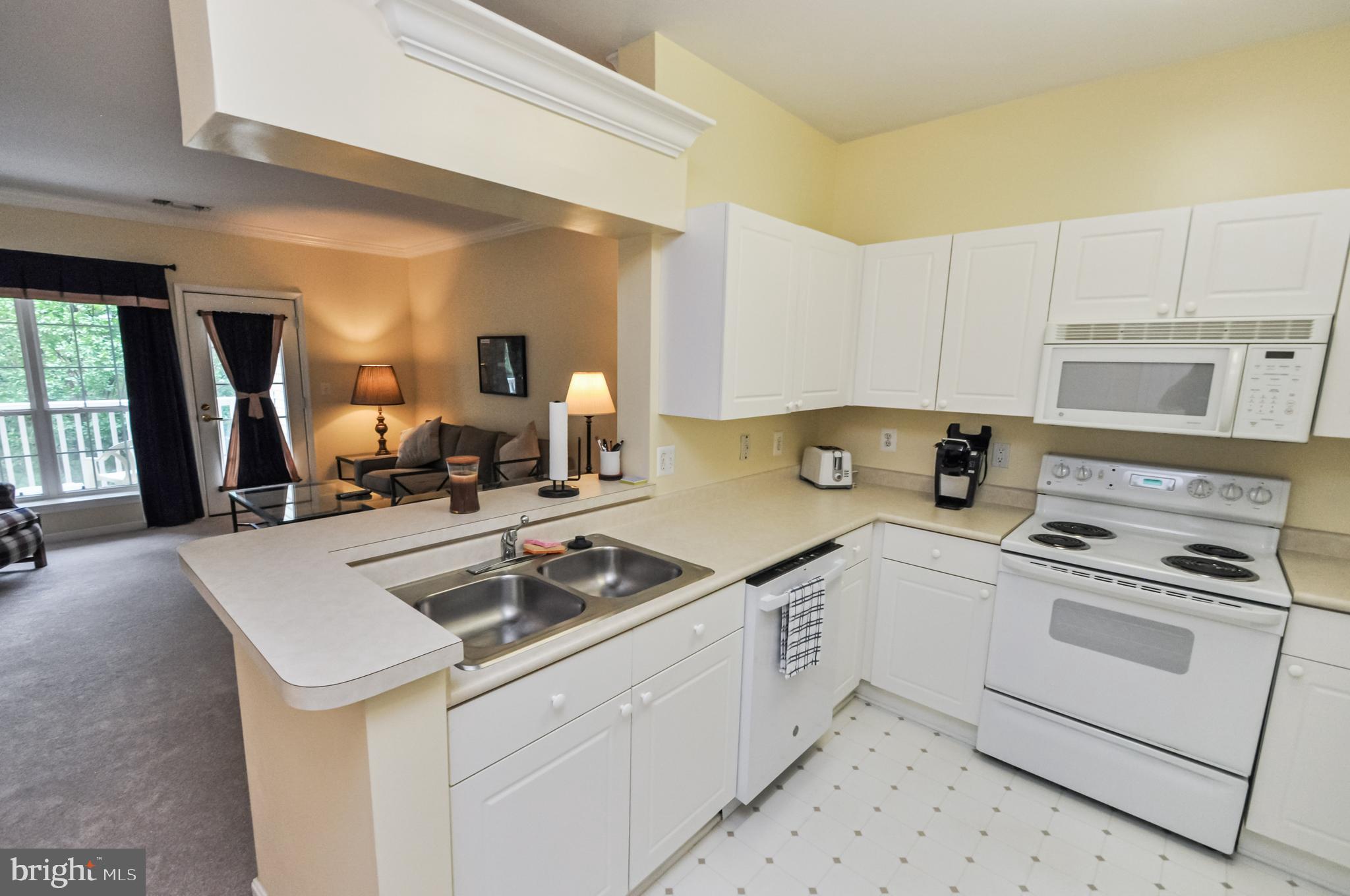 4551 STRUTFIELD LANE 4212