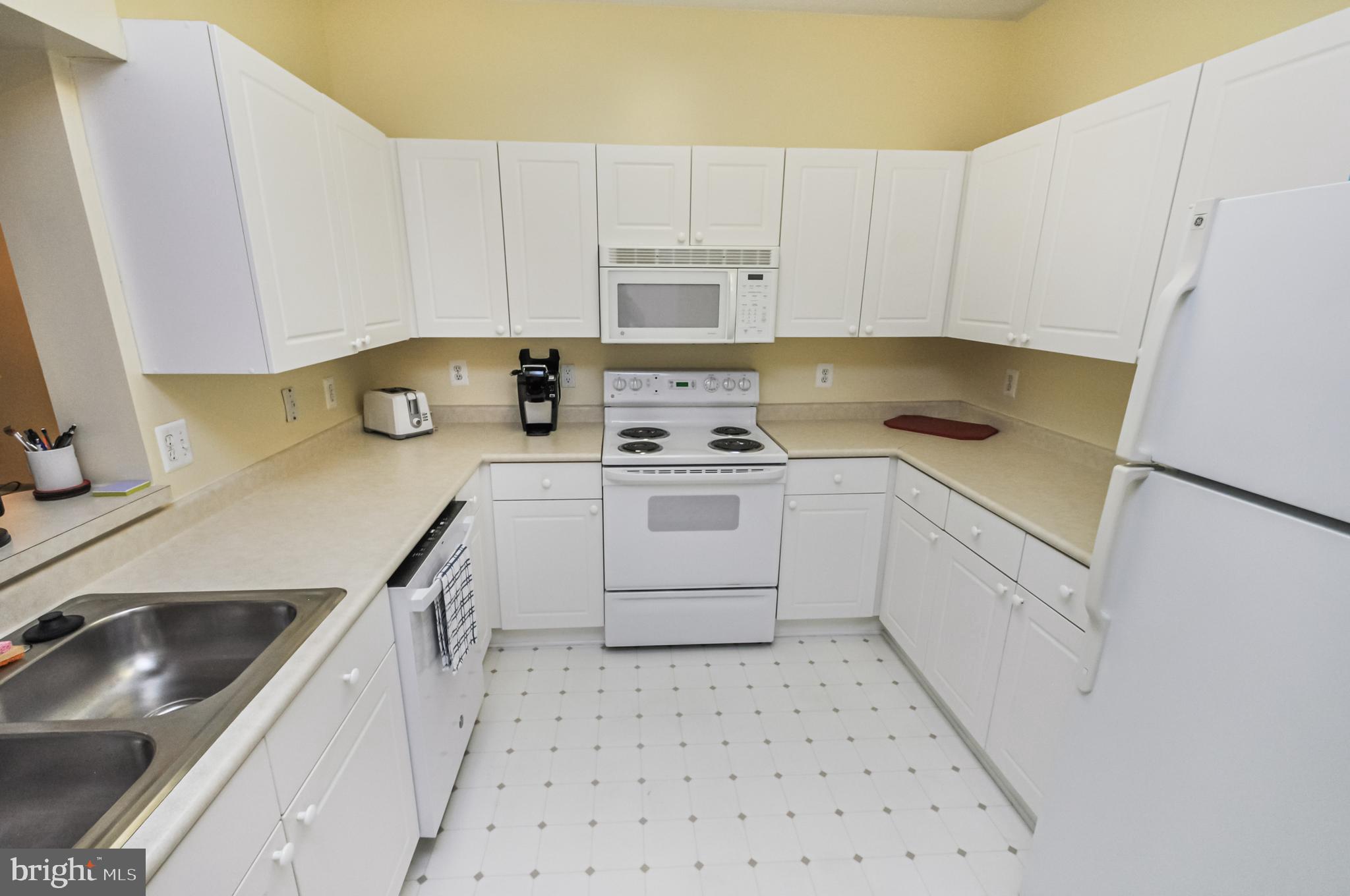 4551 STRUTFIELD LANE 4212