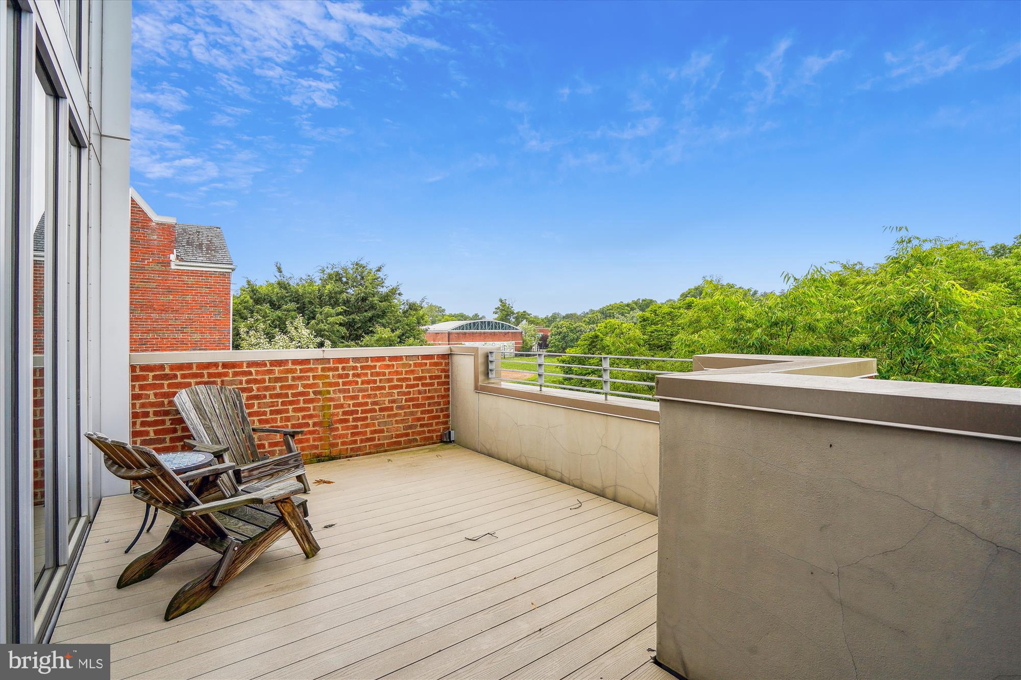 2713 MOUNT VERNON AVENUE A2