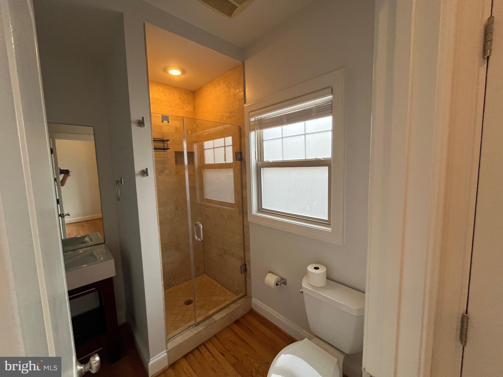 409 E RAYMOND AVENUE 4