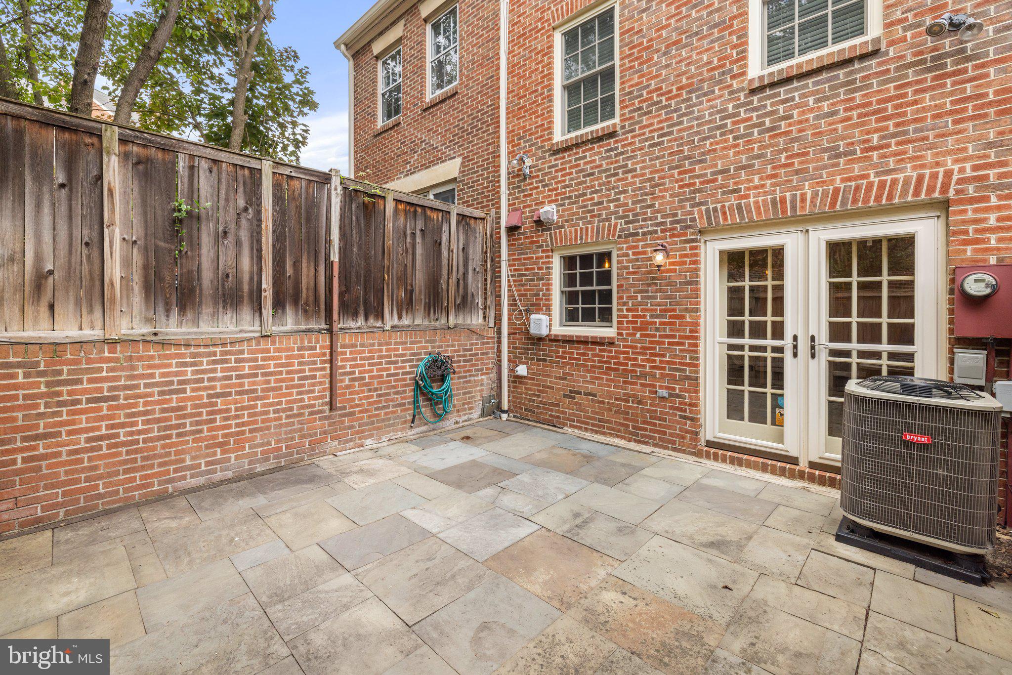 1205 MICHIGAN COURT