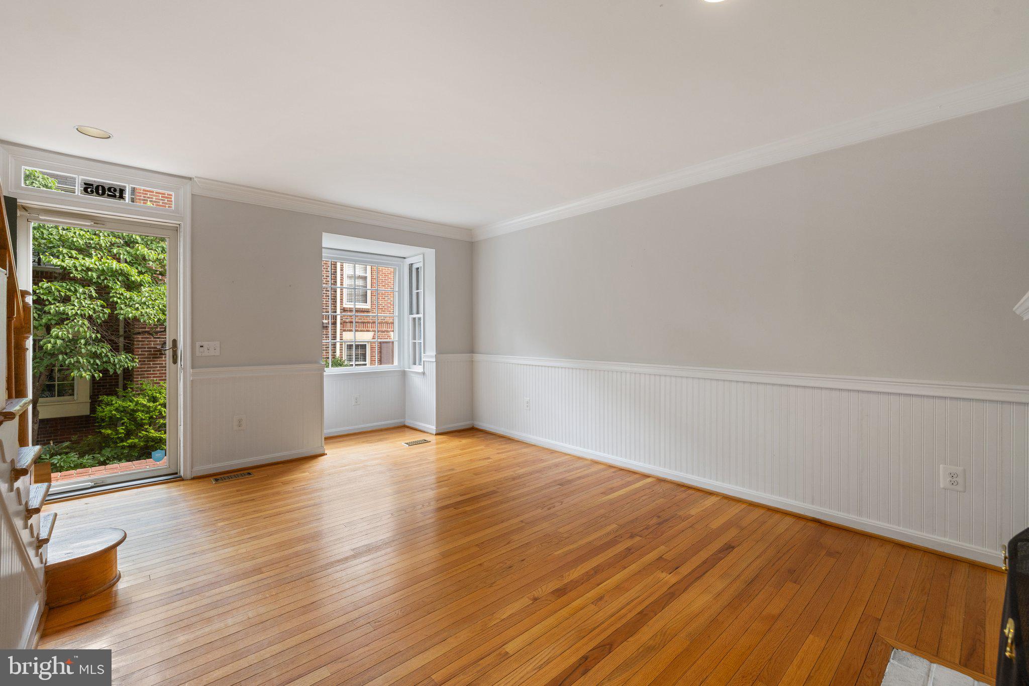 1205 MICHIGAN COURT