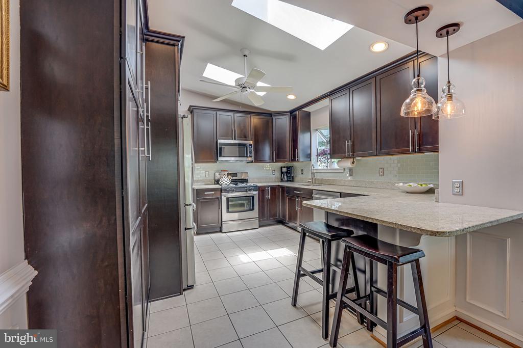 1109 CROSS DRIVE