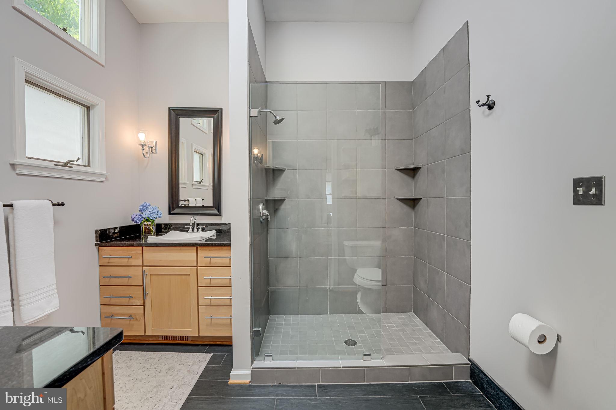 1109 CROSS DRIVE