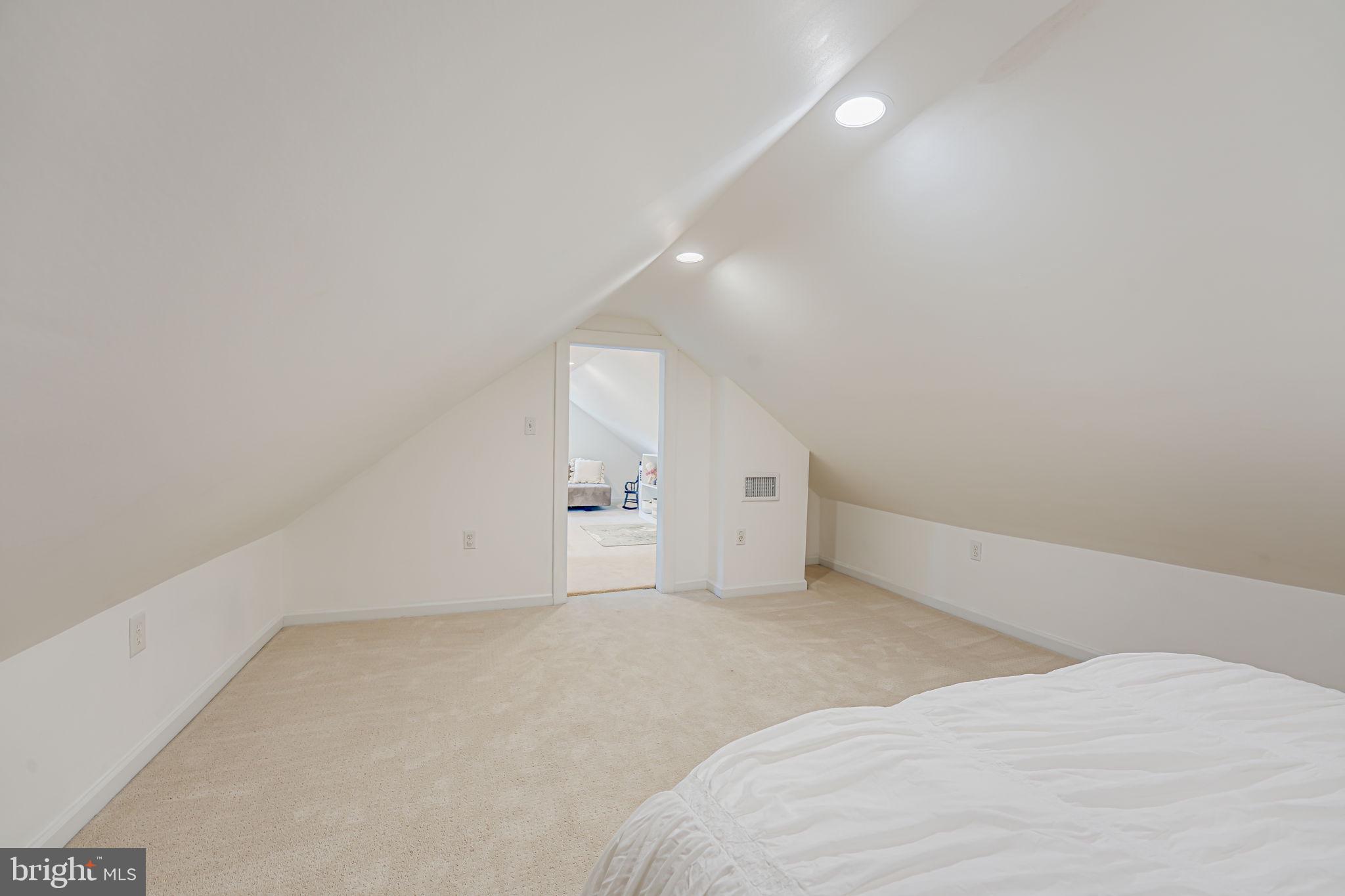 1109 CROSS DRIVE