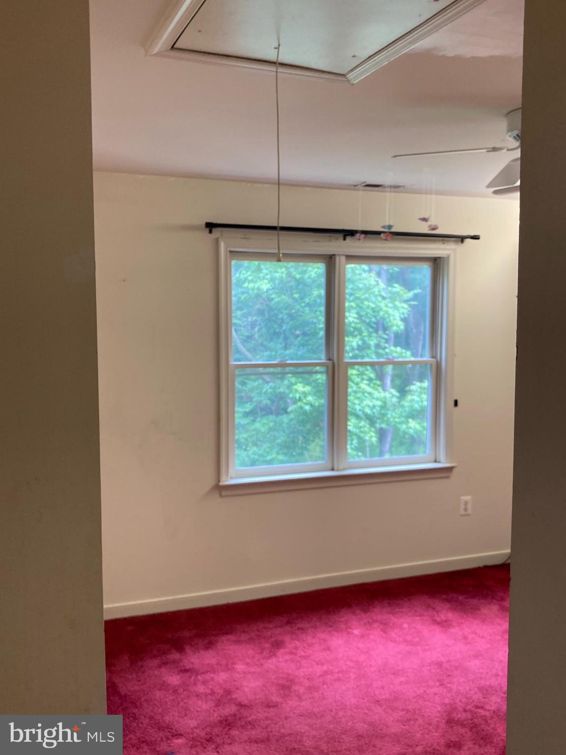 3819 WHITE POST COURT