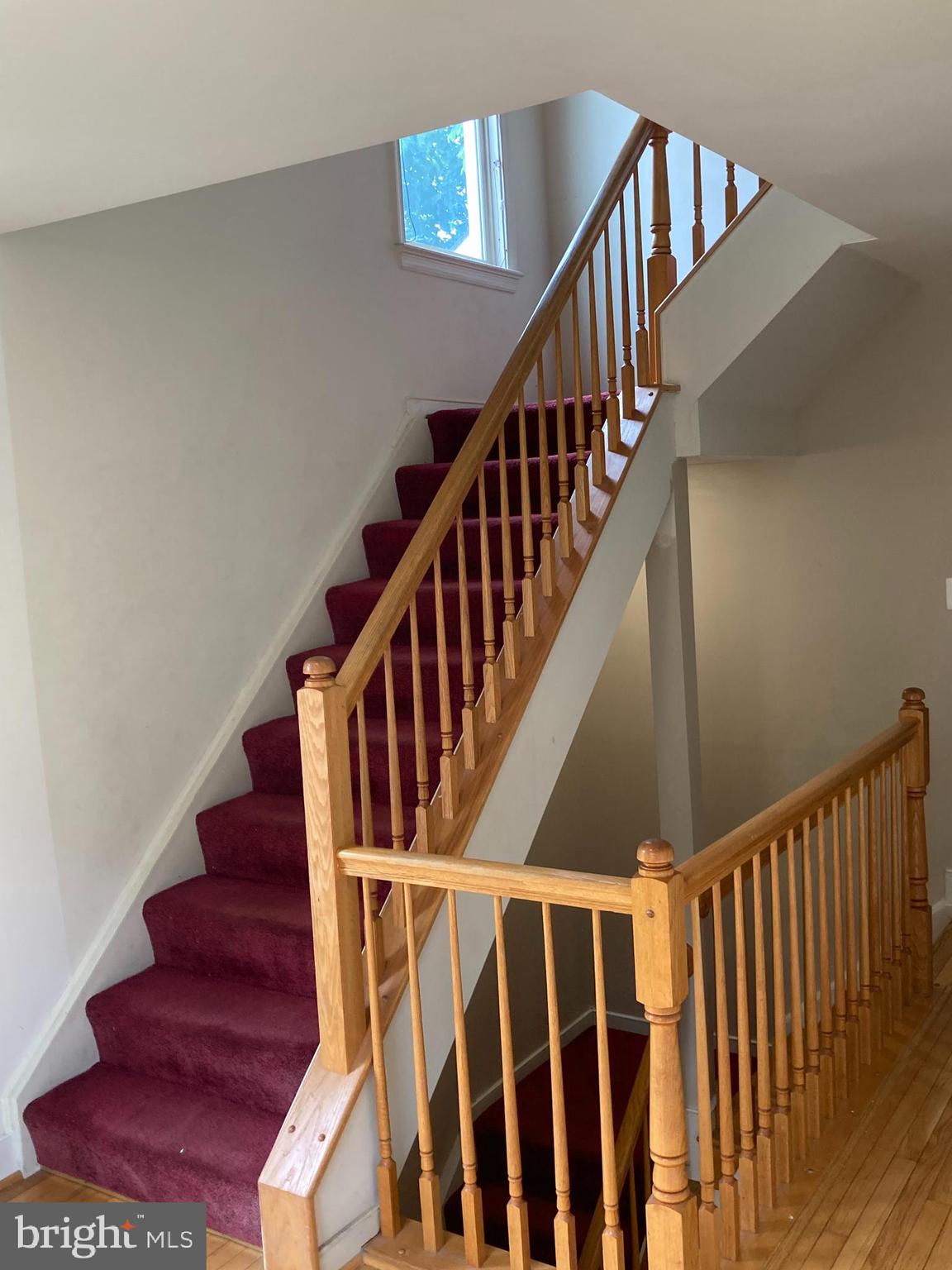 3819 WHITE POST COURT