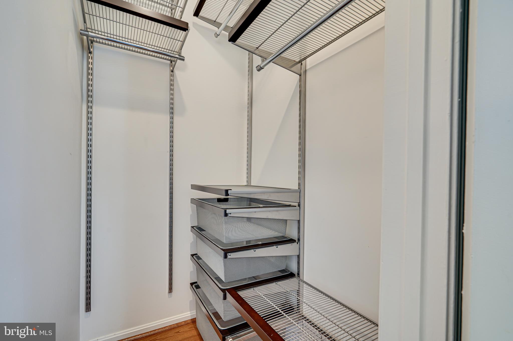 100 E HOWELL AVENUE B