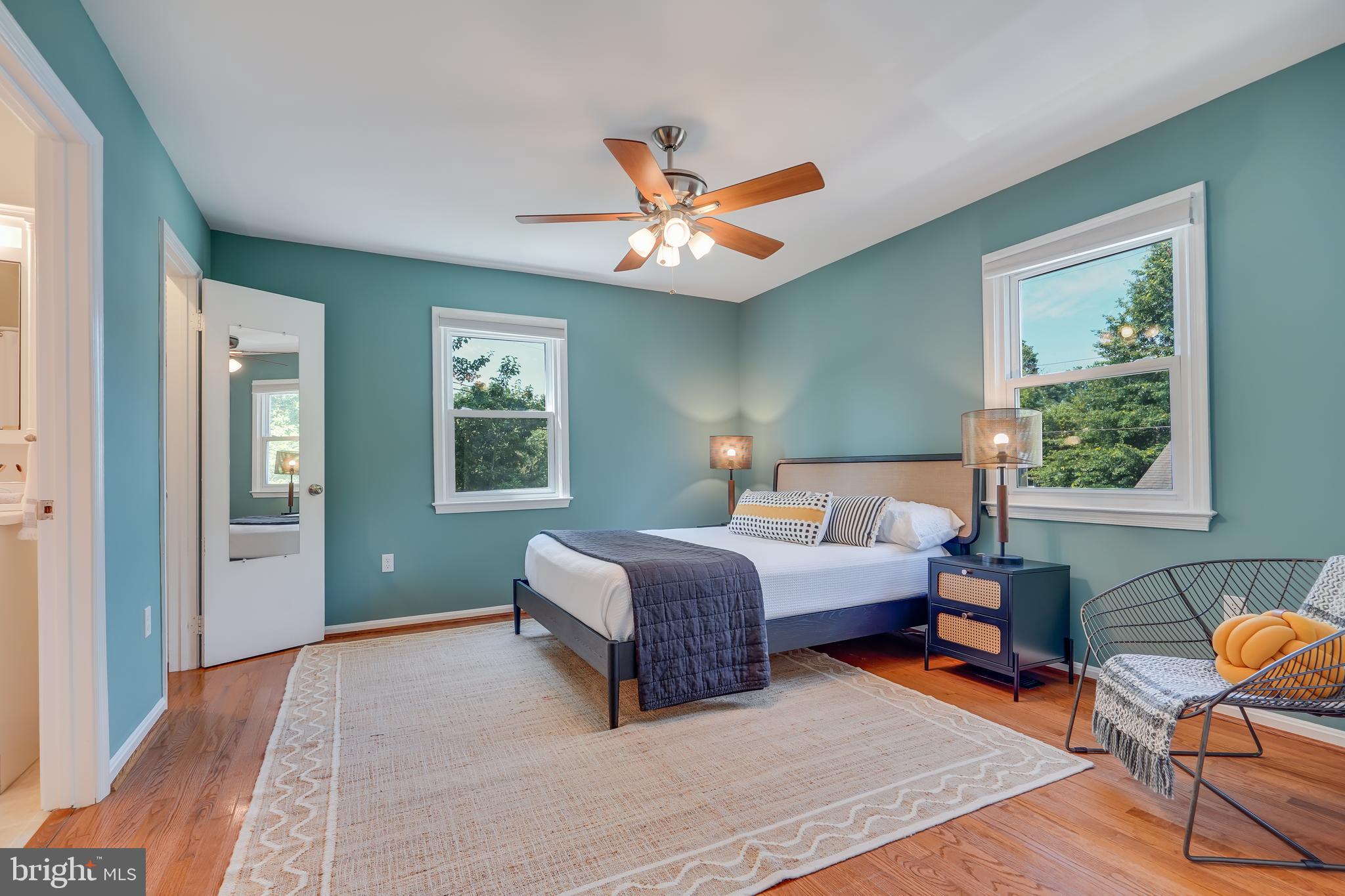 100 E HOWELL AVENUE B