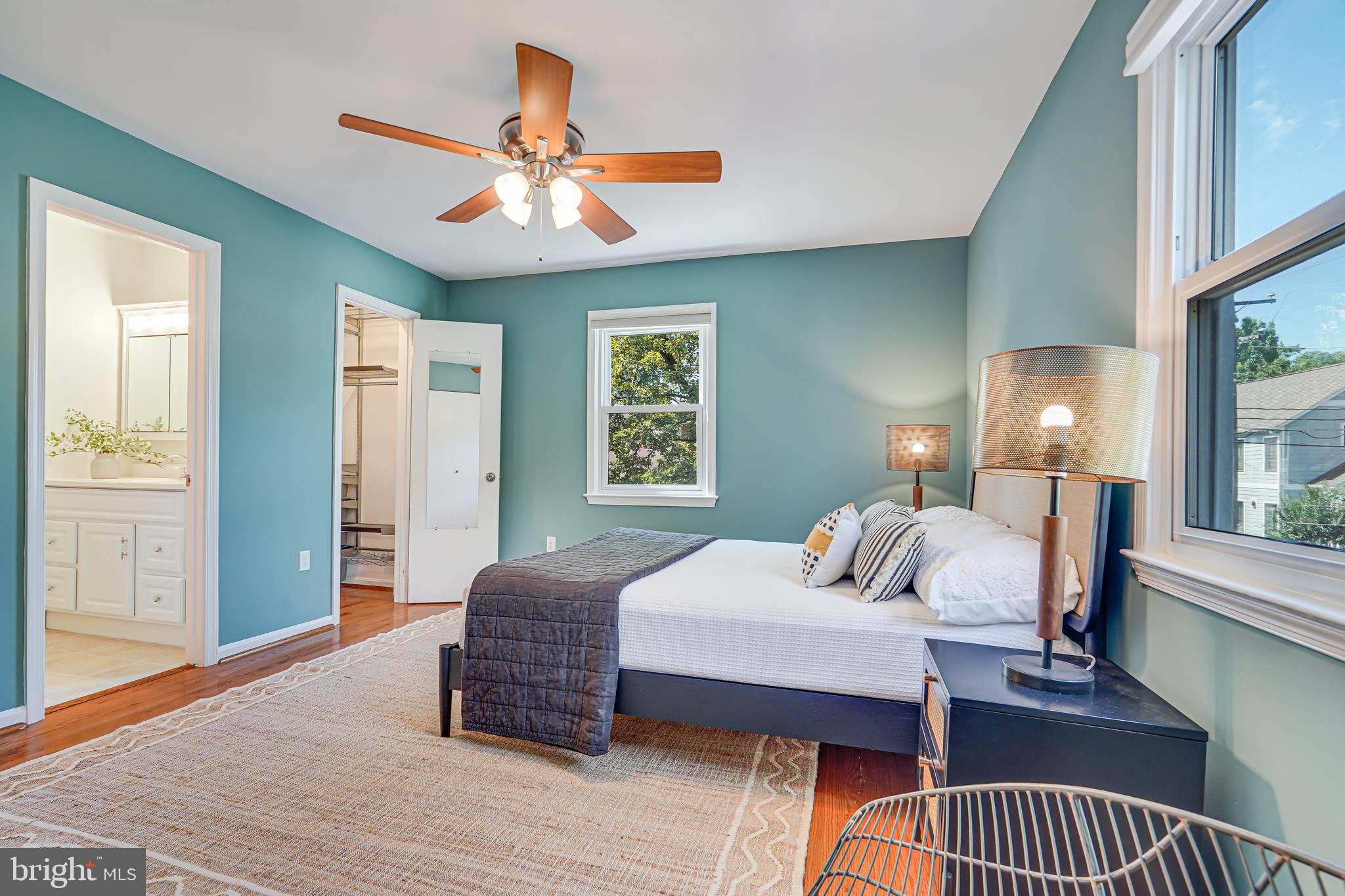 100 E HOWELL AVENUE B