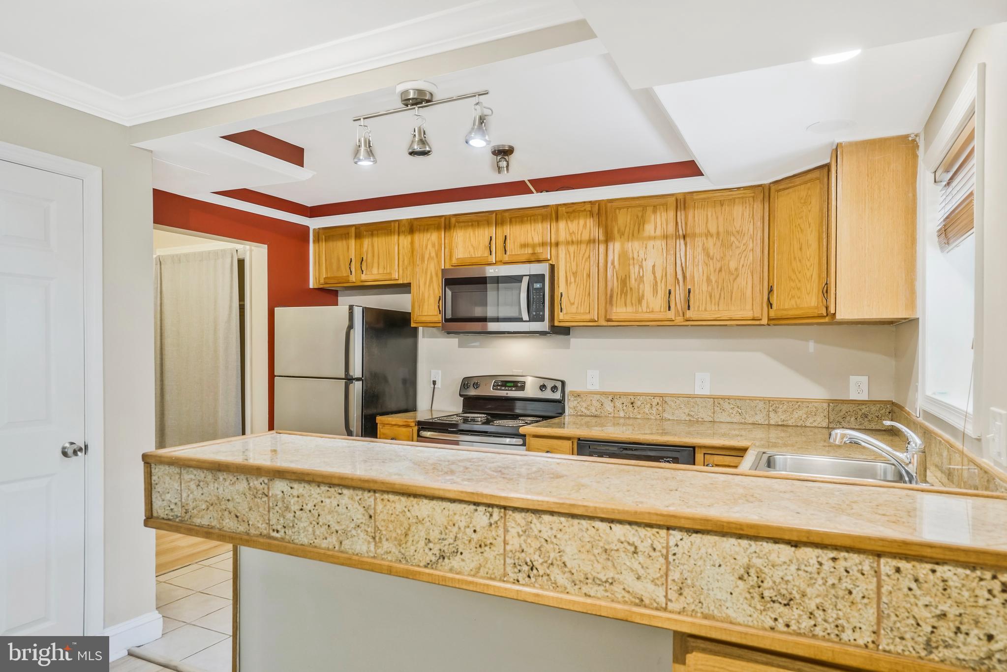 3300 S 28TH STREET 102