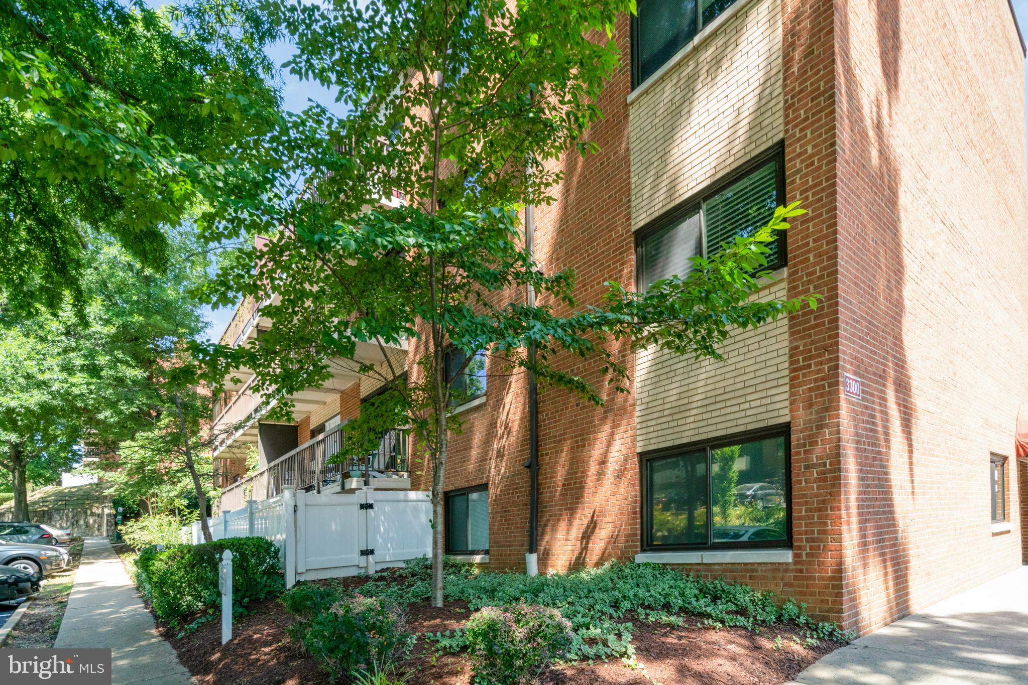 3300 S 28TH STREET 102