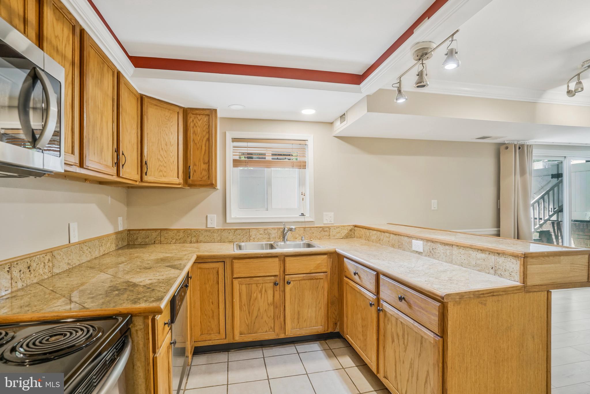 3300 S 28TH STREET 102
